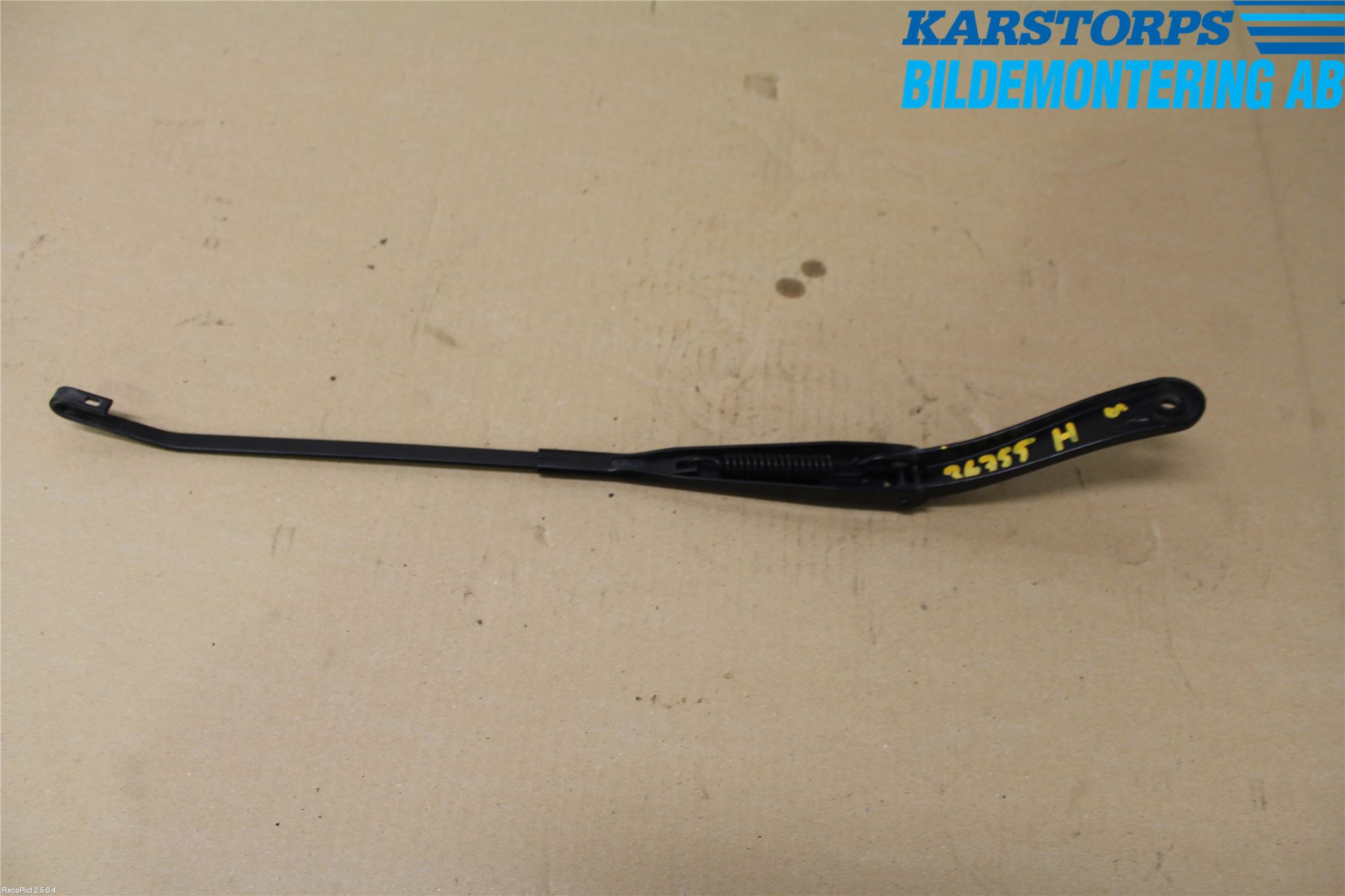 Dacia DUSTER 10-17 Torkararm Armar Vindruta