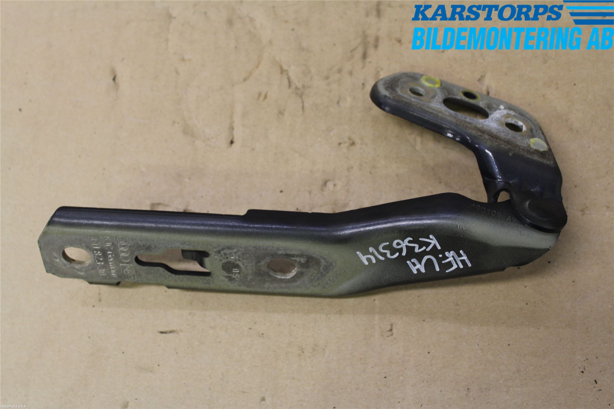 Audi A6/S6     05-11 Huvgångjärn