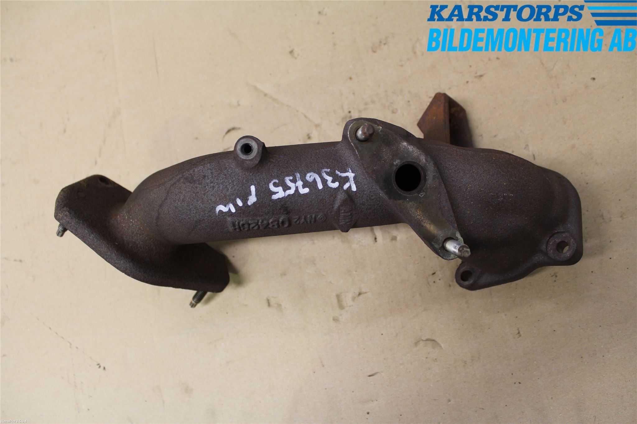 Dacia DUSTER 10-17 Grenrör Avgas