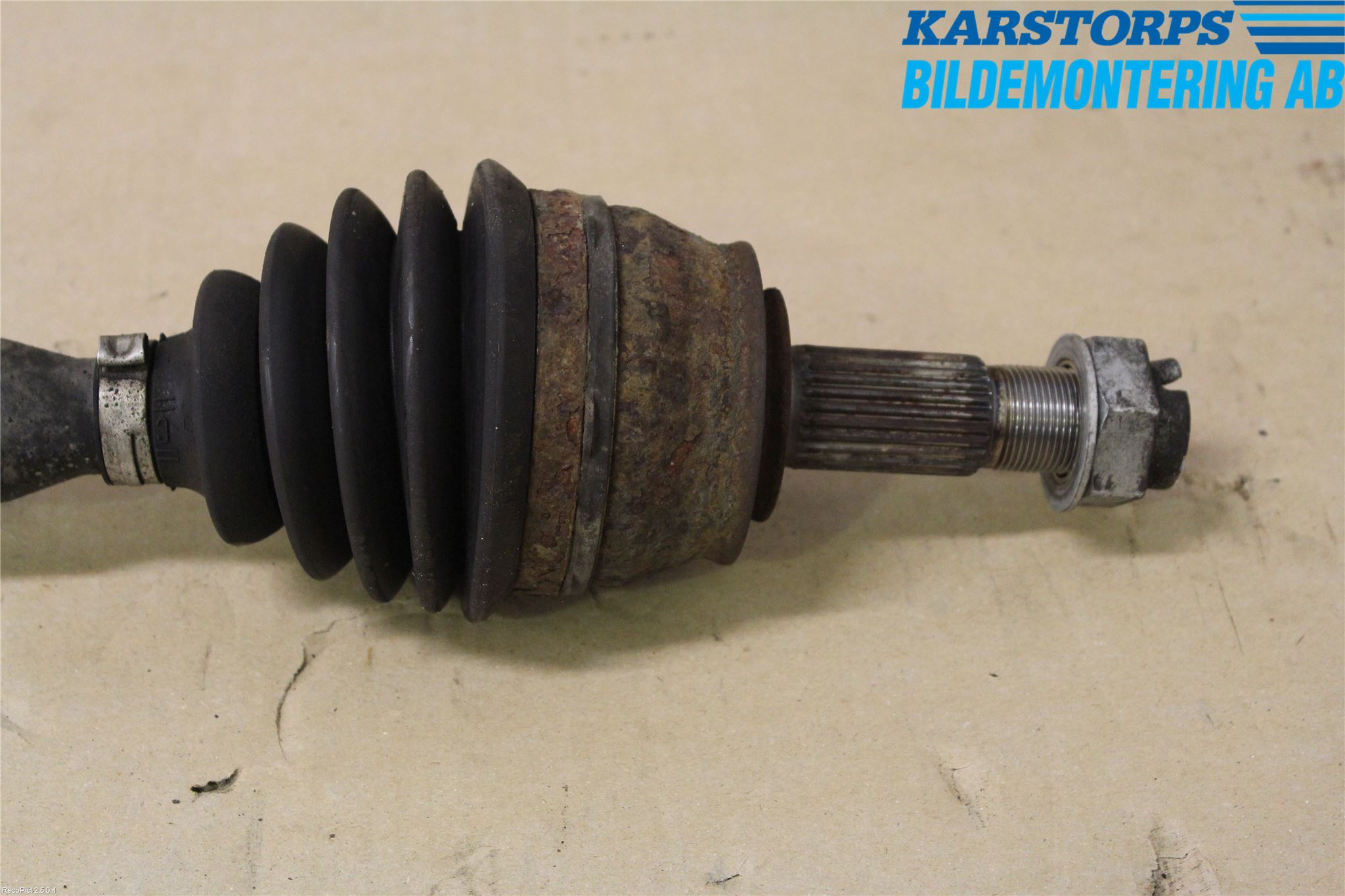 Opel CORSA D 07-14 Drivaxel Fram Höger