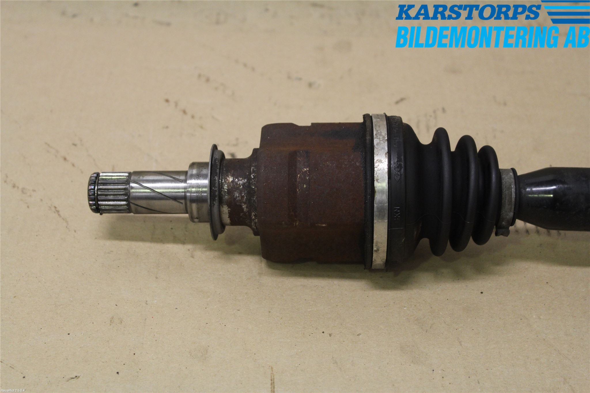 Opel CORSA D 07-14 Drivaxel Fram Höger