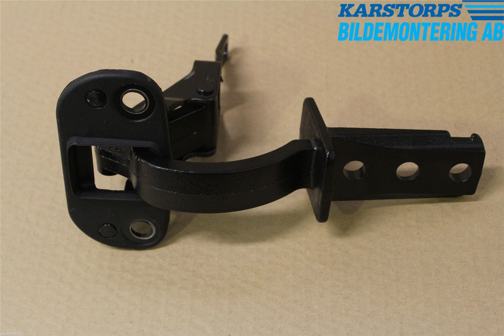 Volvo XC70 14-16 Bakluckegångjärn Hö