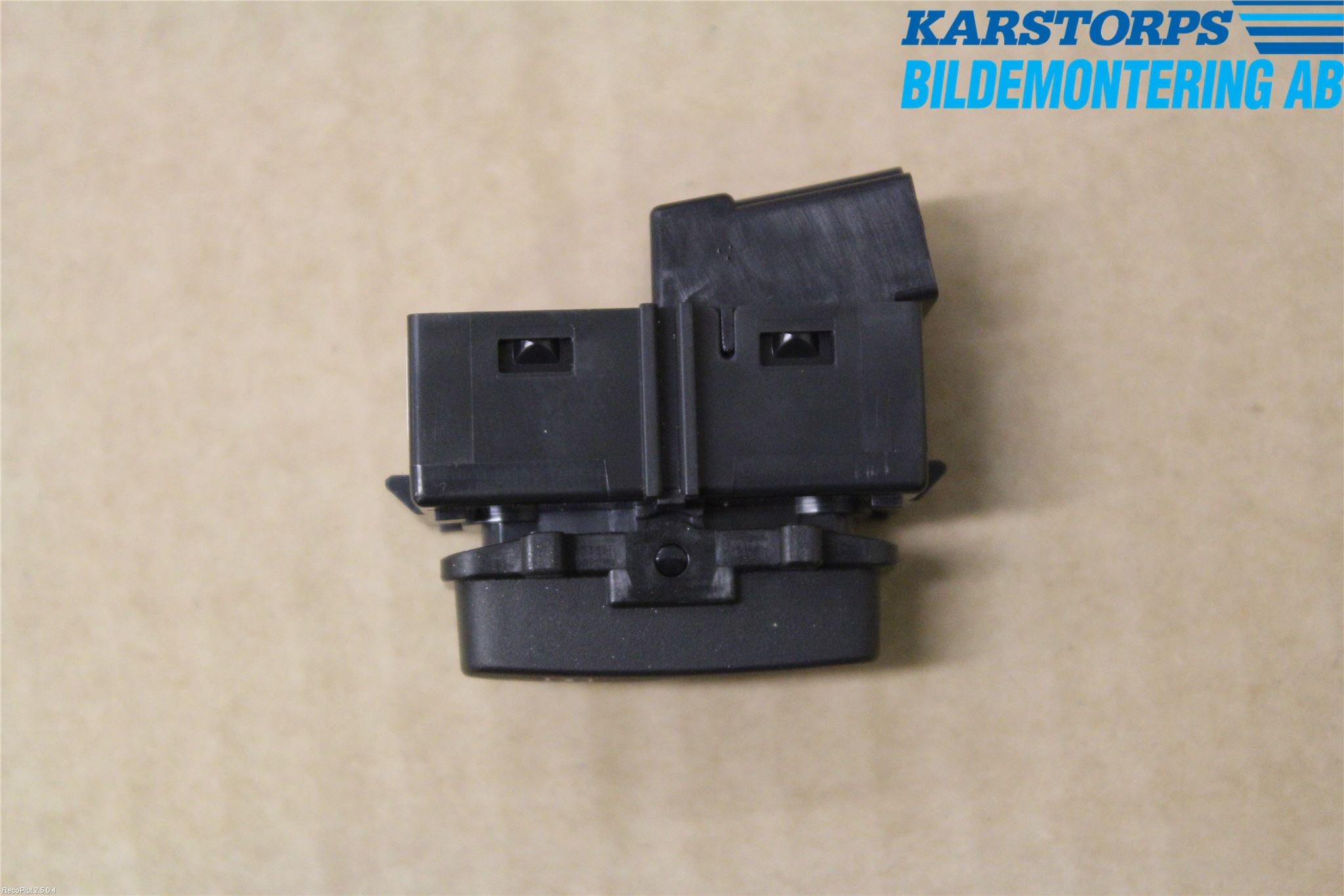 Volvo XC70 14-16 Strömställare Centrallås