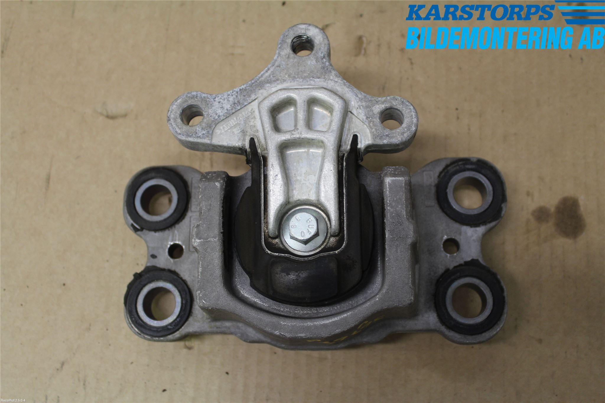 Volvo V60 14-18 Motorkudde