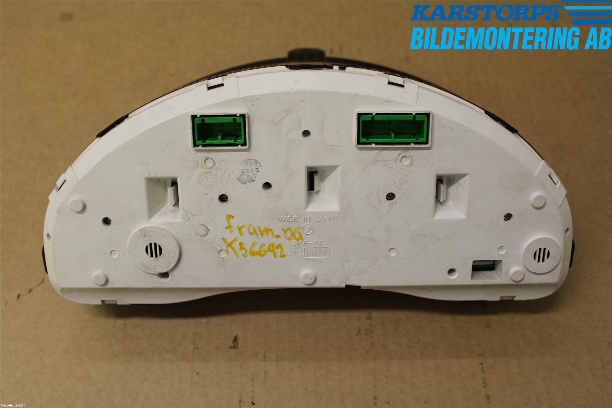 Subaru LEGACY    04-06 Instrument Komb