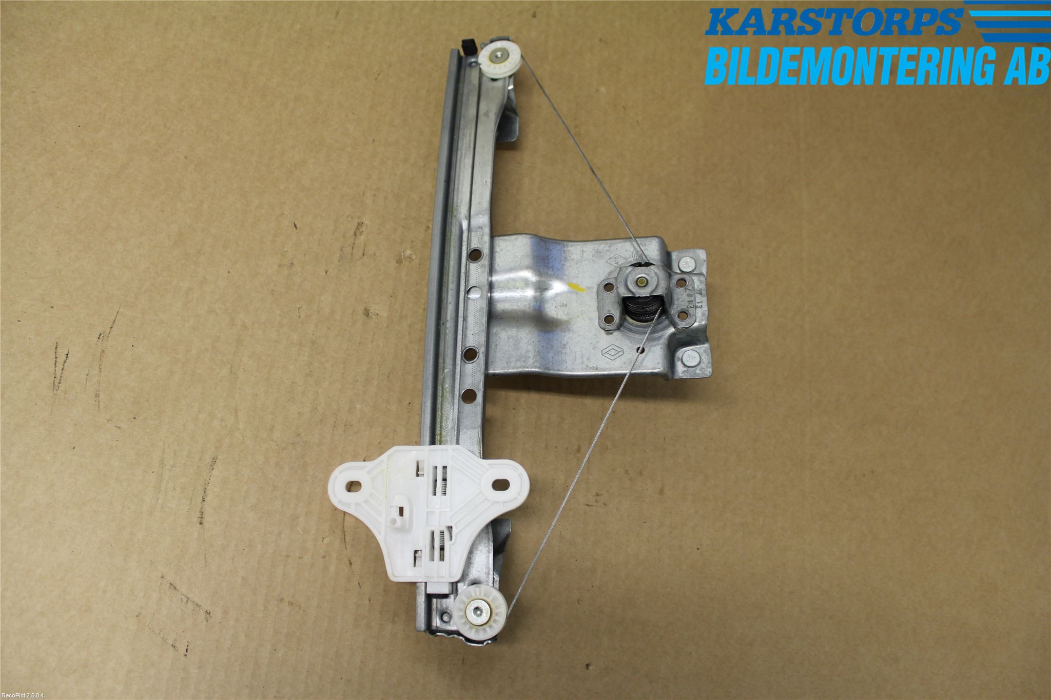 Renault CLIO IV 12-16 Fönsterhissmekanism