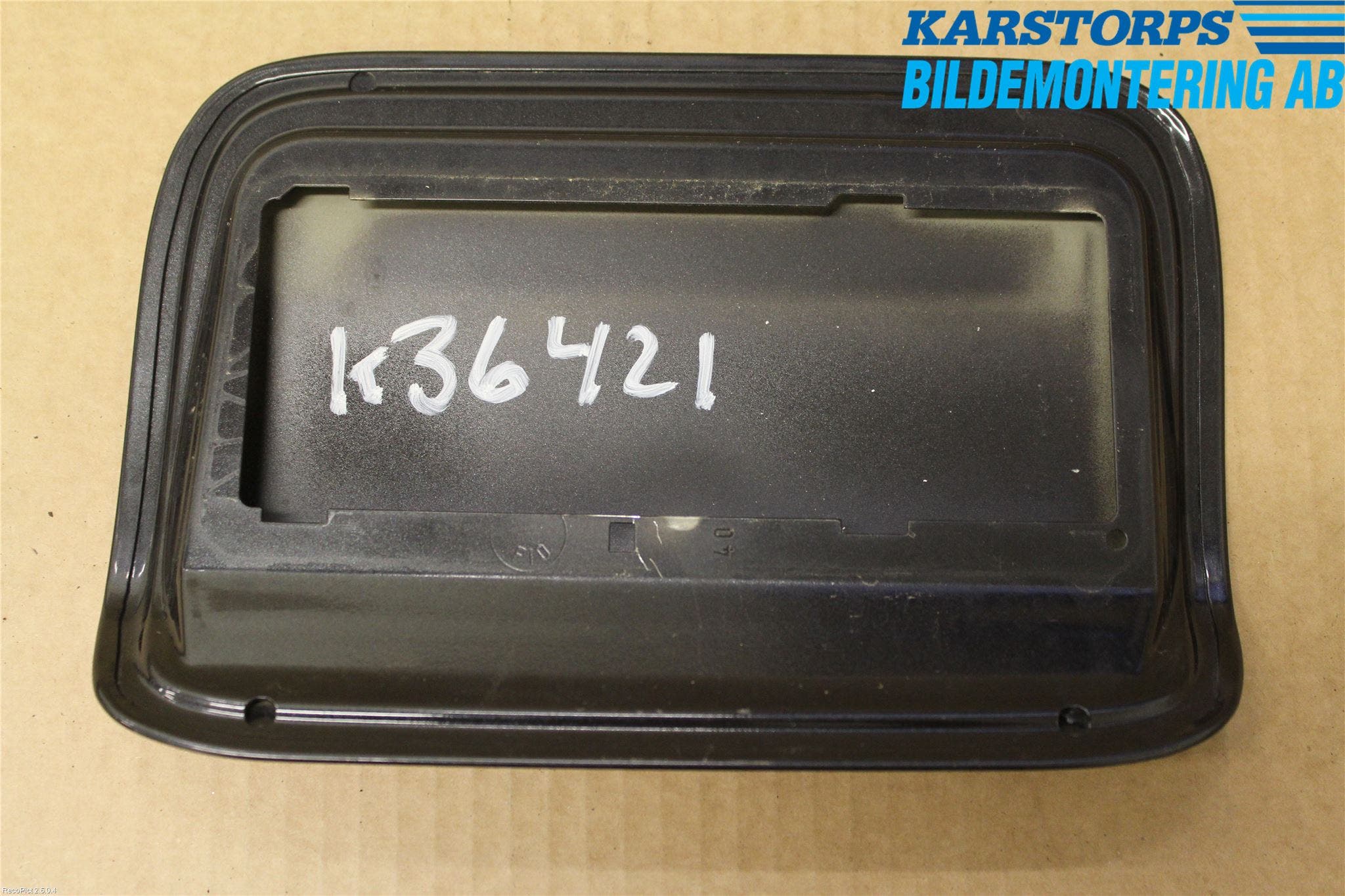 BMW 5 F10/F11/F18 09-17 Tanklucka