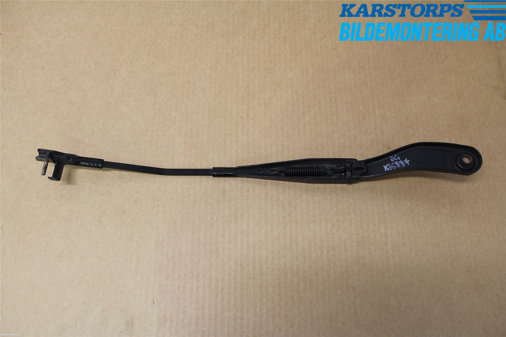 Volvo V50 04-07 Torkararm Armar Vindruta