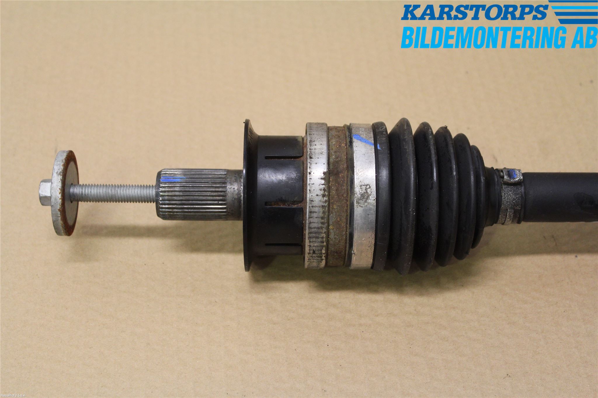 Volvo XC60 09-13 Drivaxel Bak Höger