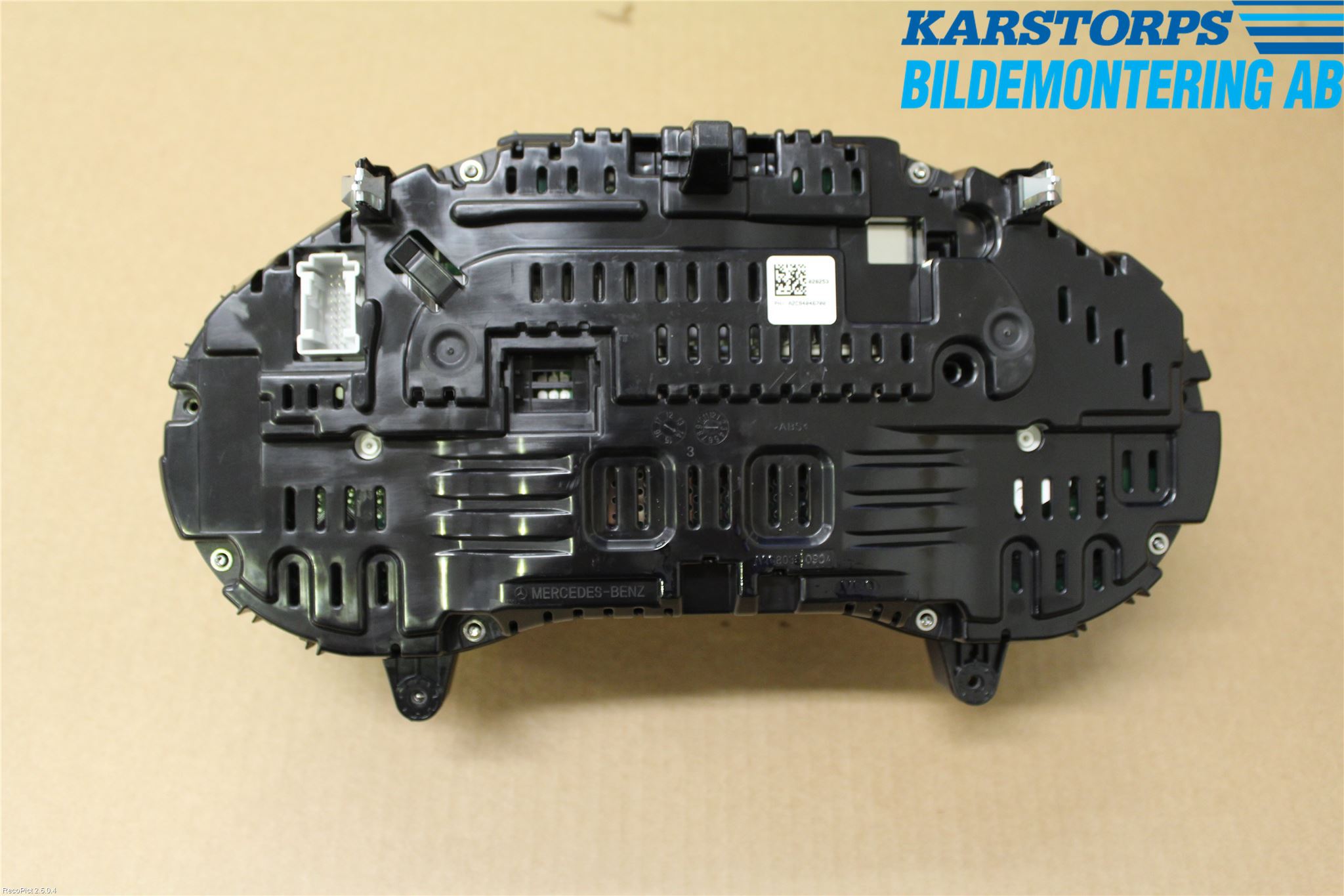 Mercedes-Benz MB C-KLASS (W205) 14-21 Instrument Komb