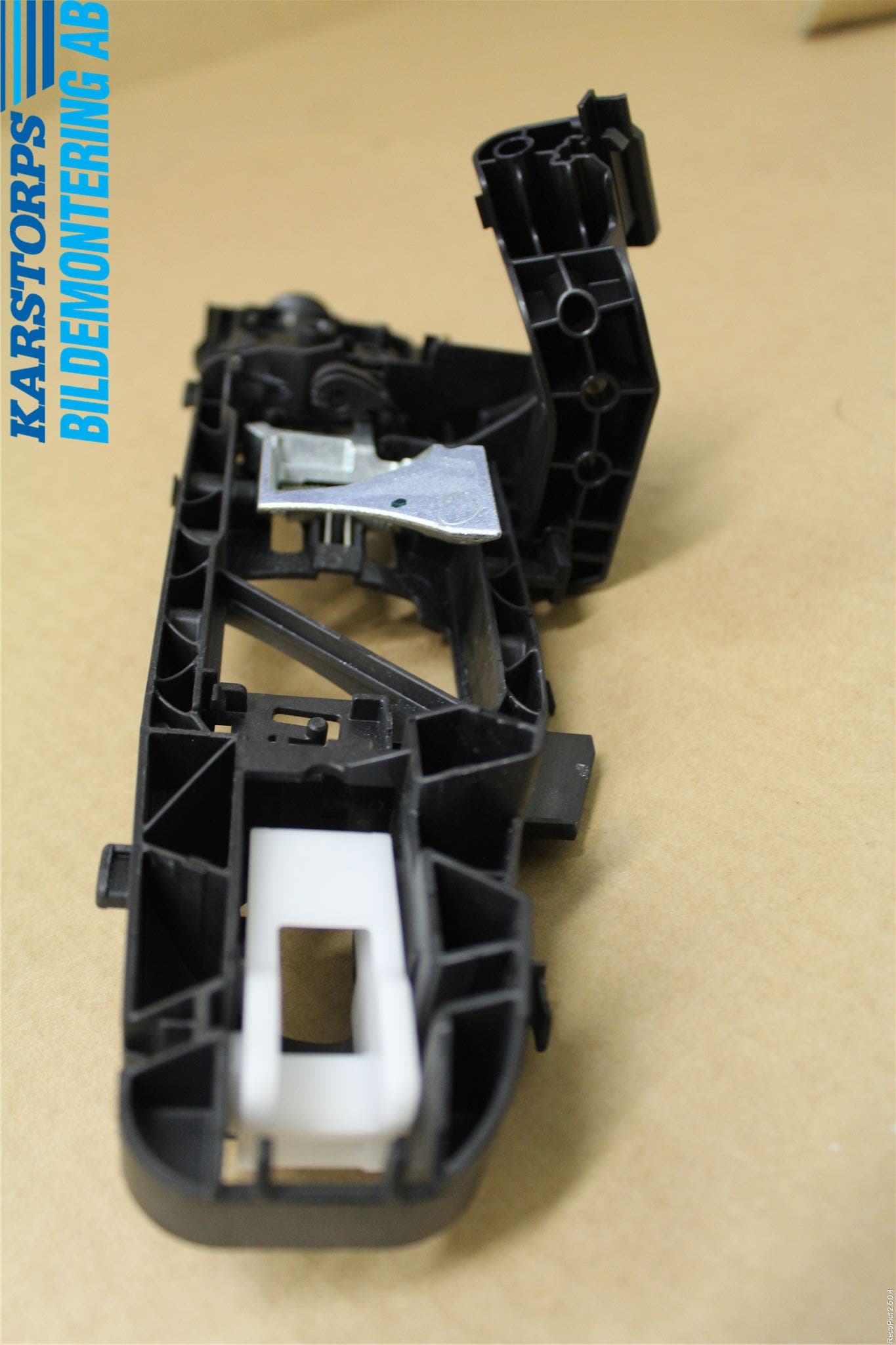 Mercedes-Benz MB C-KLASS (W205) 14-21 Dörrhandtag Yttre Hö