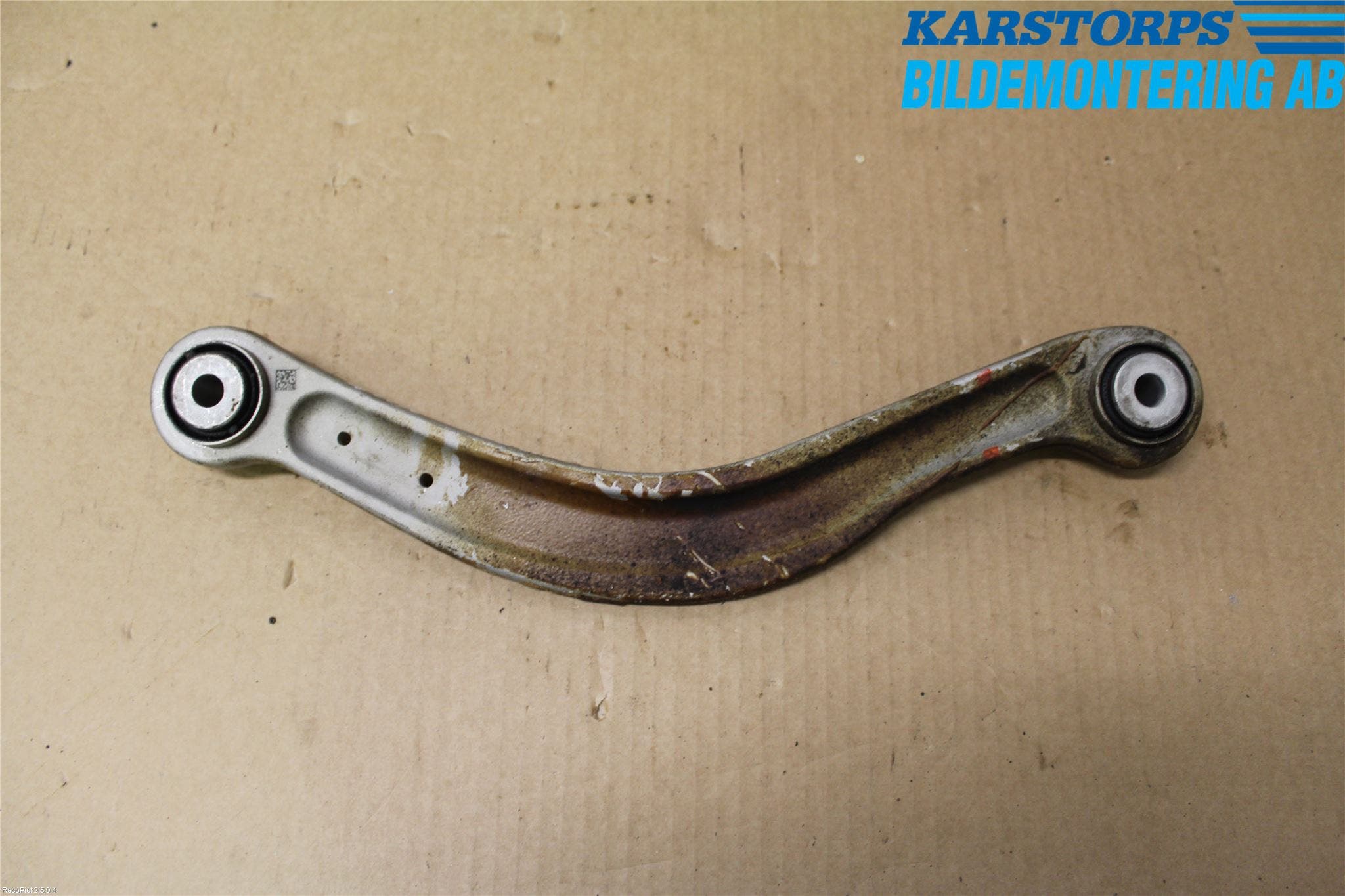 Mercedes-Benz MB C-KLASS (W205) 14-21 Bärarm Bak Övre Vänster