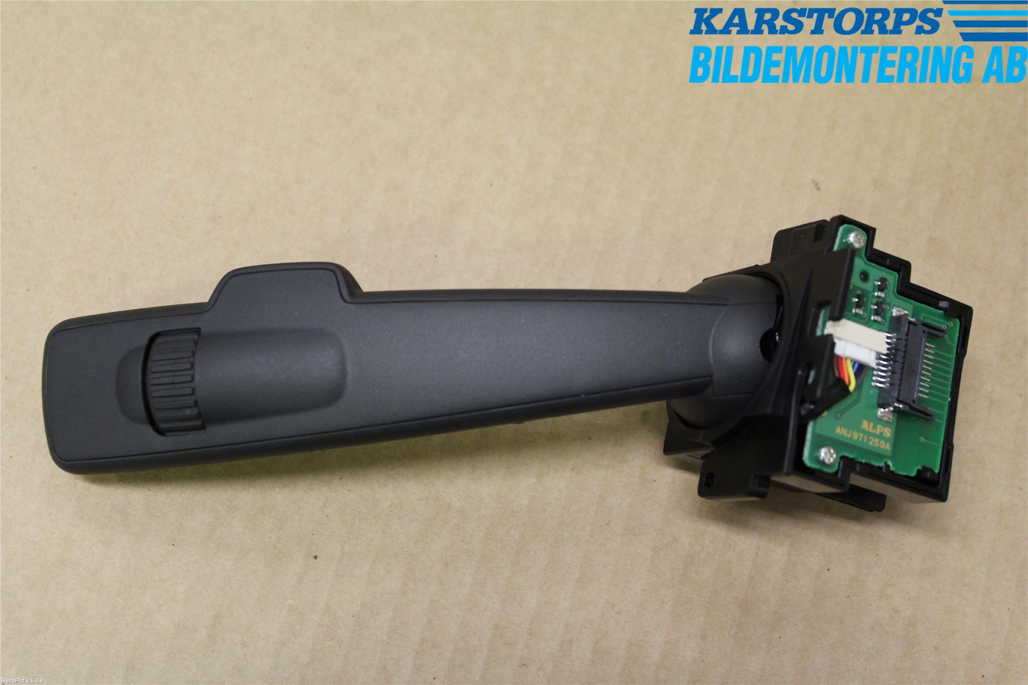 Volvo V40 12-19 Spak Torkar-Spolomk