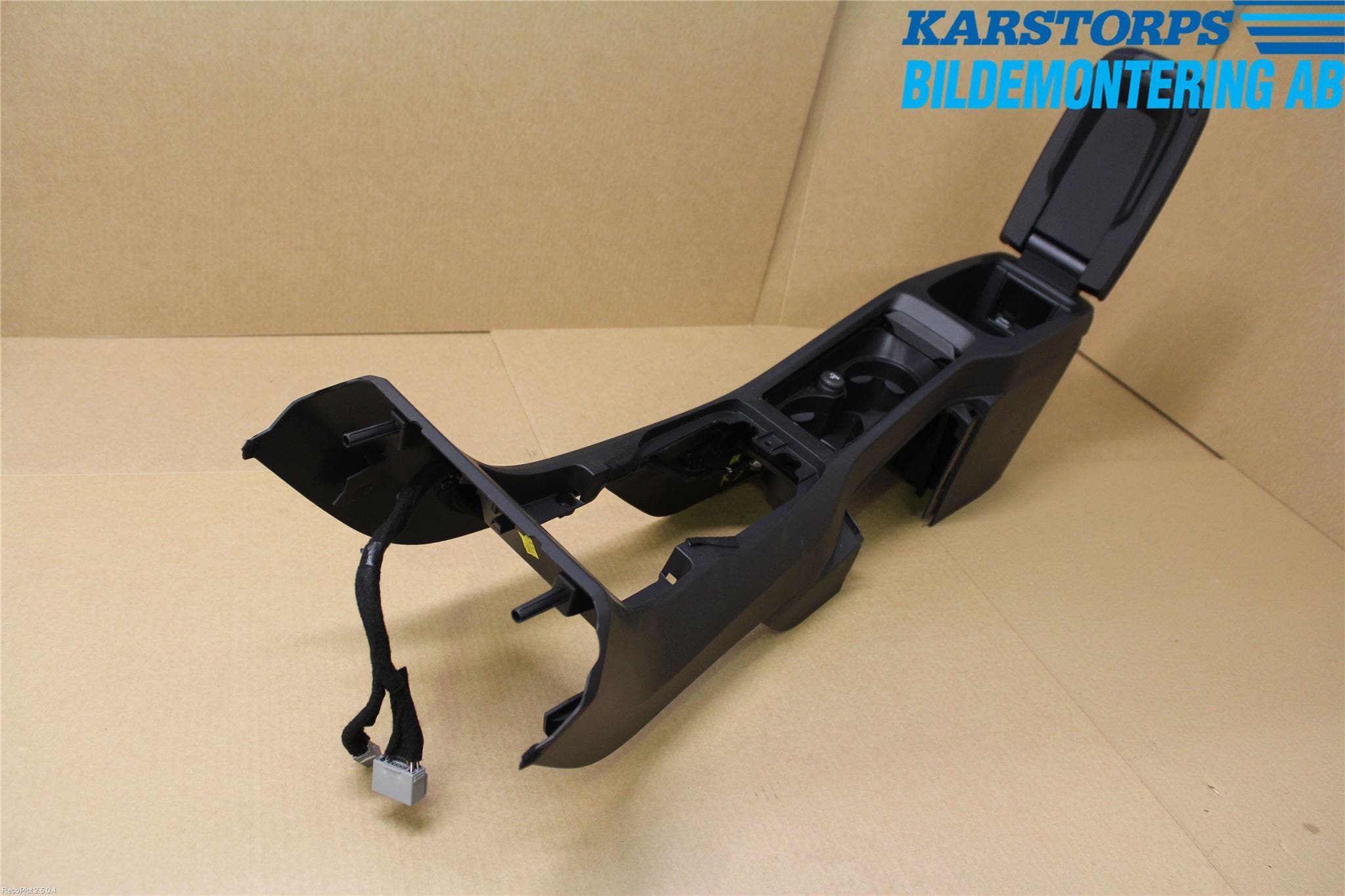 Volvo V40 12-19 Inr Tunnelfack