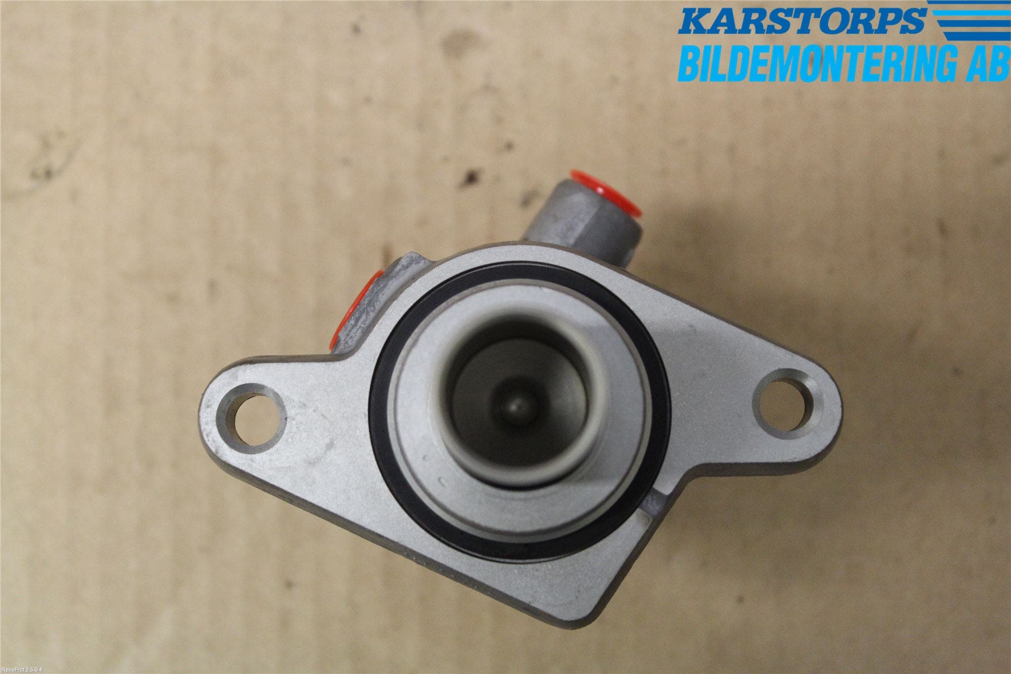 Volvo XC60 09-13 Broms Huvudcylinder