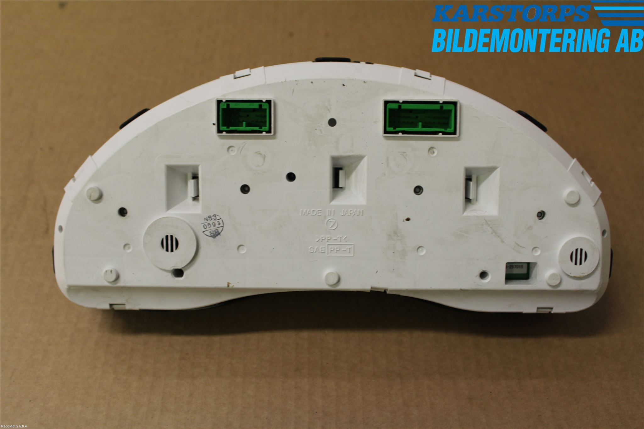 Subaru LEGACY    04-06 Instrument Komb