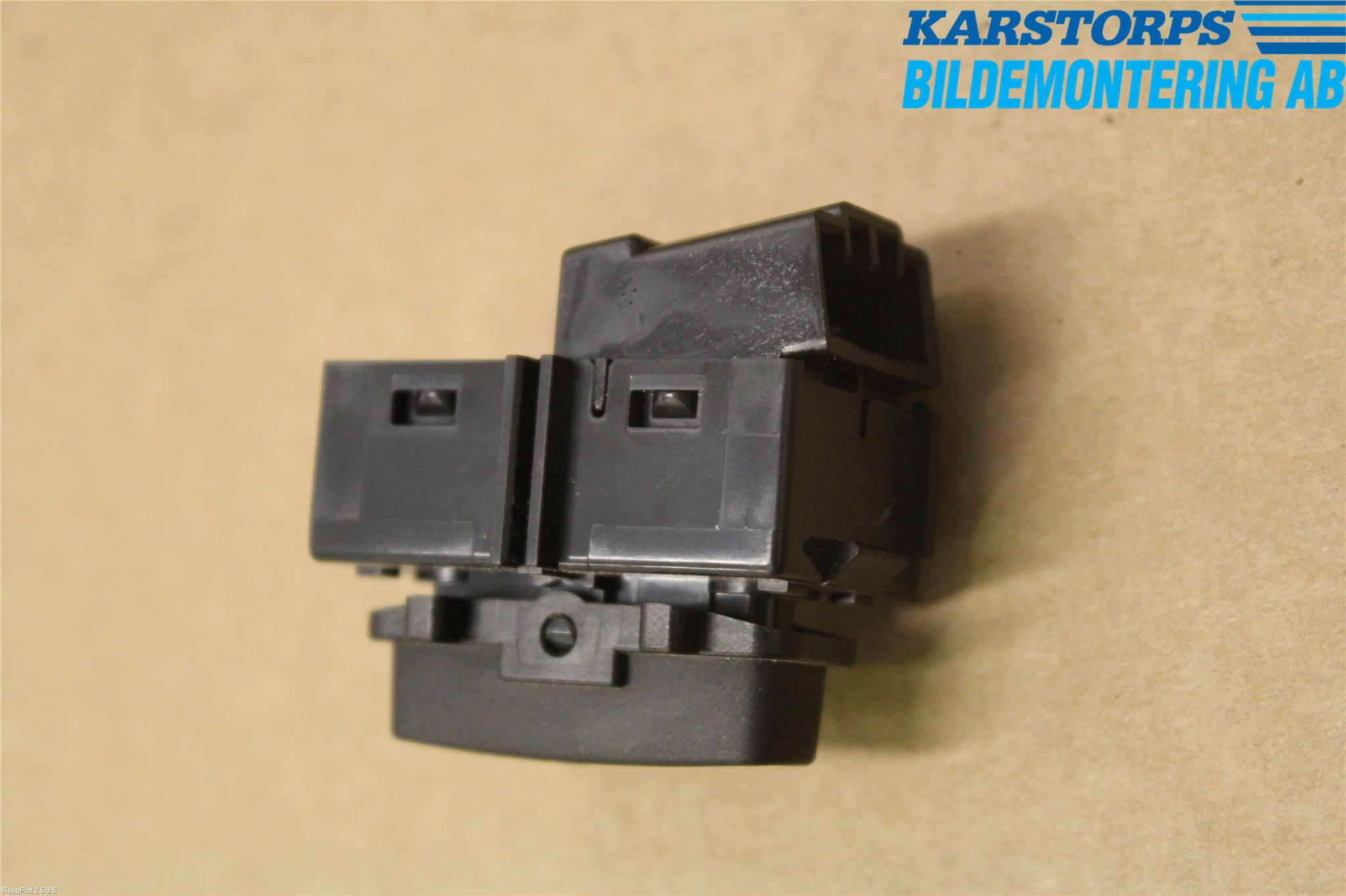 Volvo V40 12-19 Strömställare Centrallås