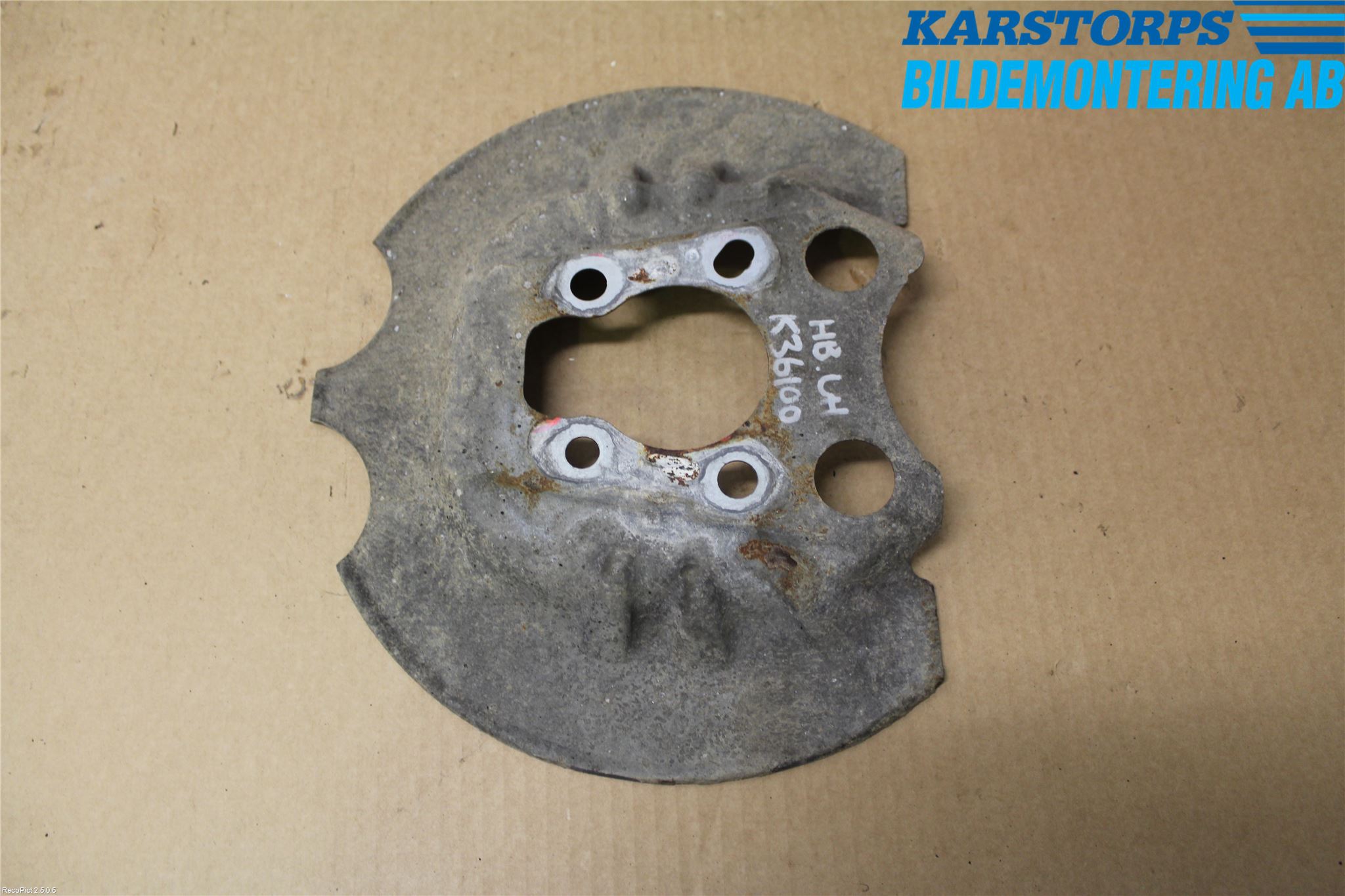 Citroen BERLINGO 08-18 Bromssköld Bak