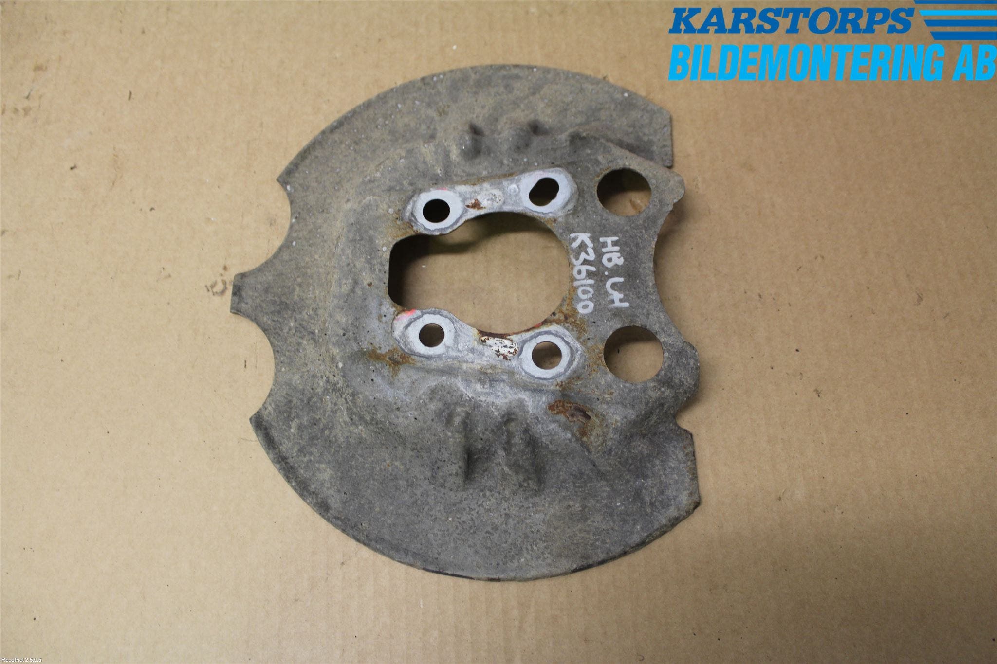 Citroen BERLINGO 08-18 Bromssköld Bak