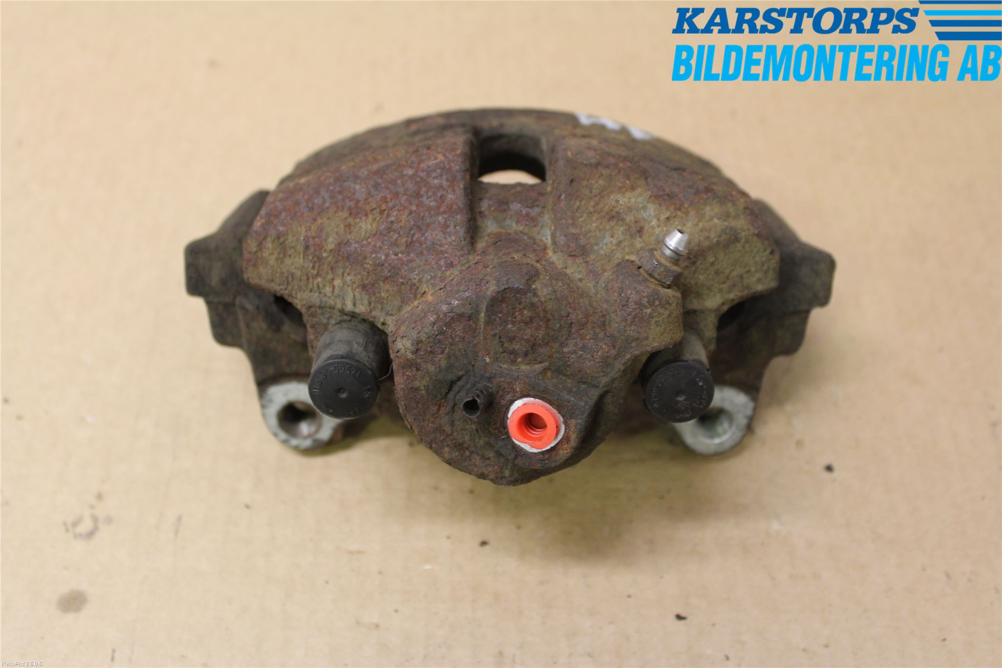 Volkswagen VW JETTA V 06-10 Bromsok Fram Höger