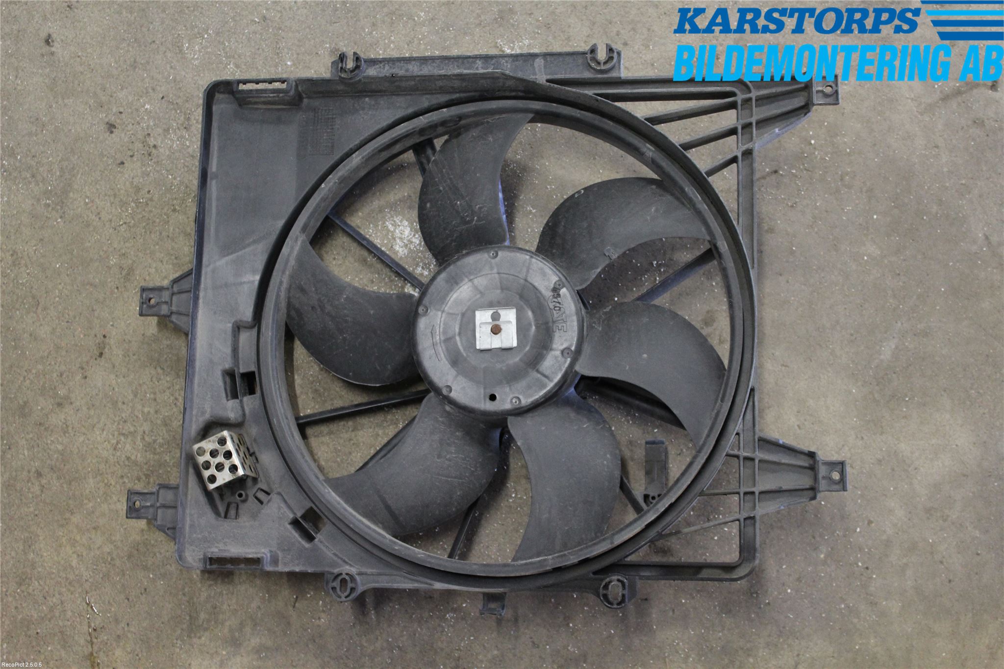 Renault CLIO II 99-01 Kylfläkt El