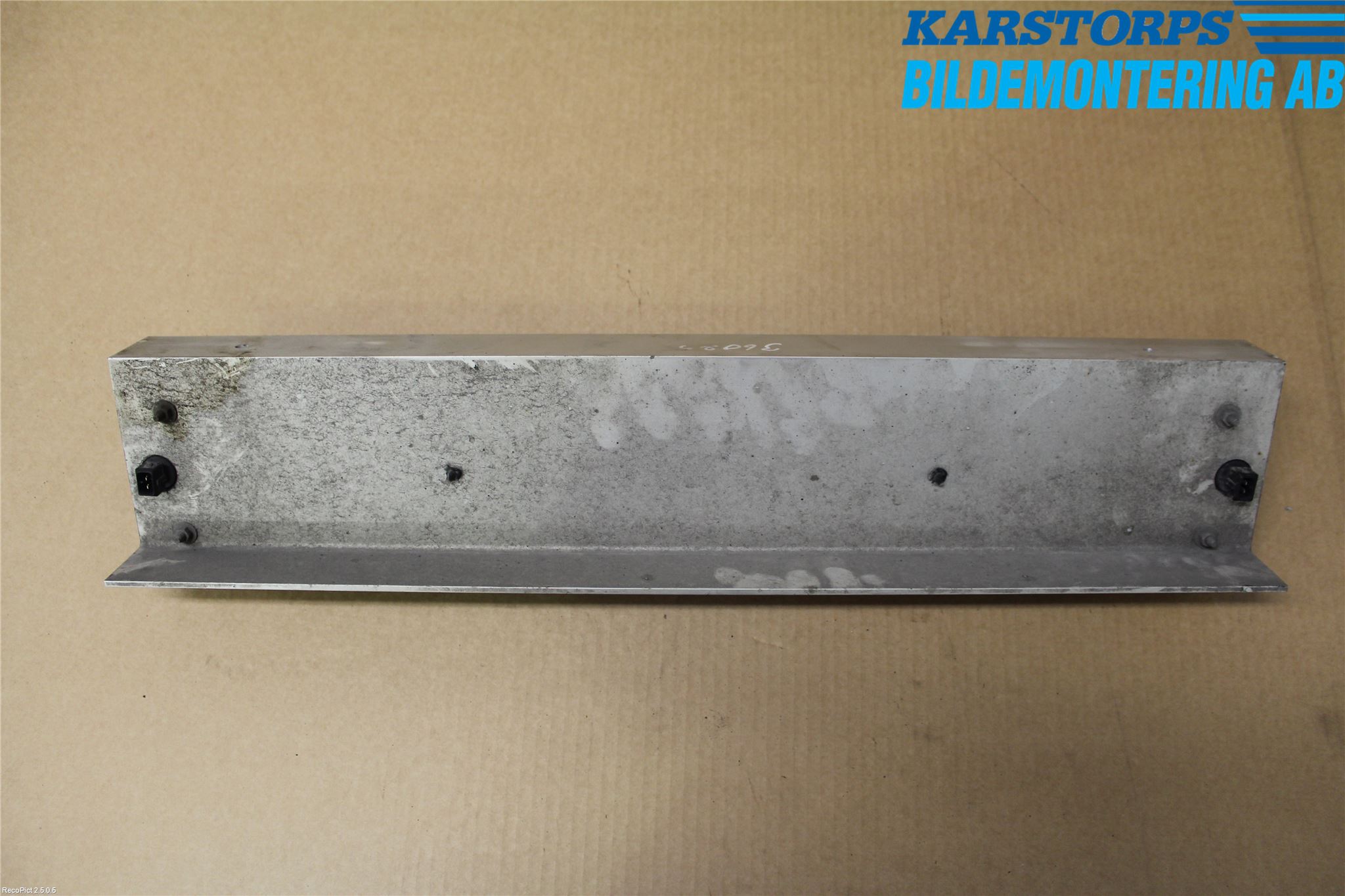 Renault MASTER III  10-14 Skylt Belysning