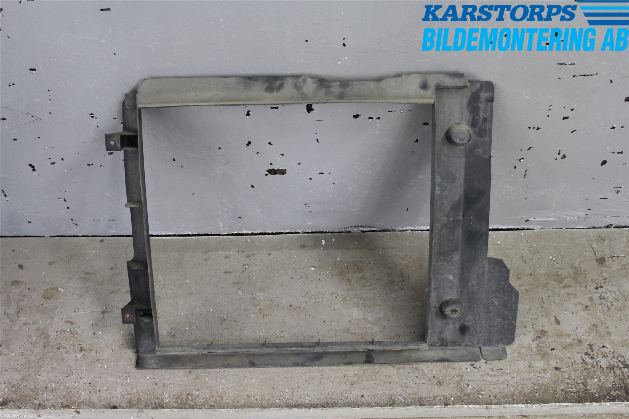 Renault CLIO II 01-08 Deflektor Plåt-Plast Kylning