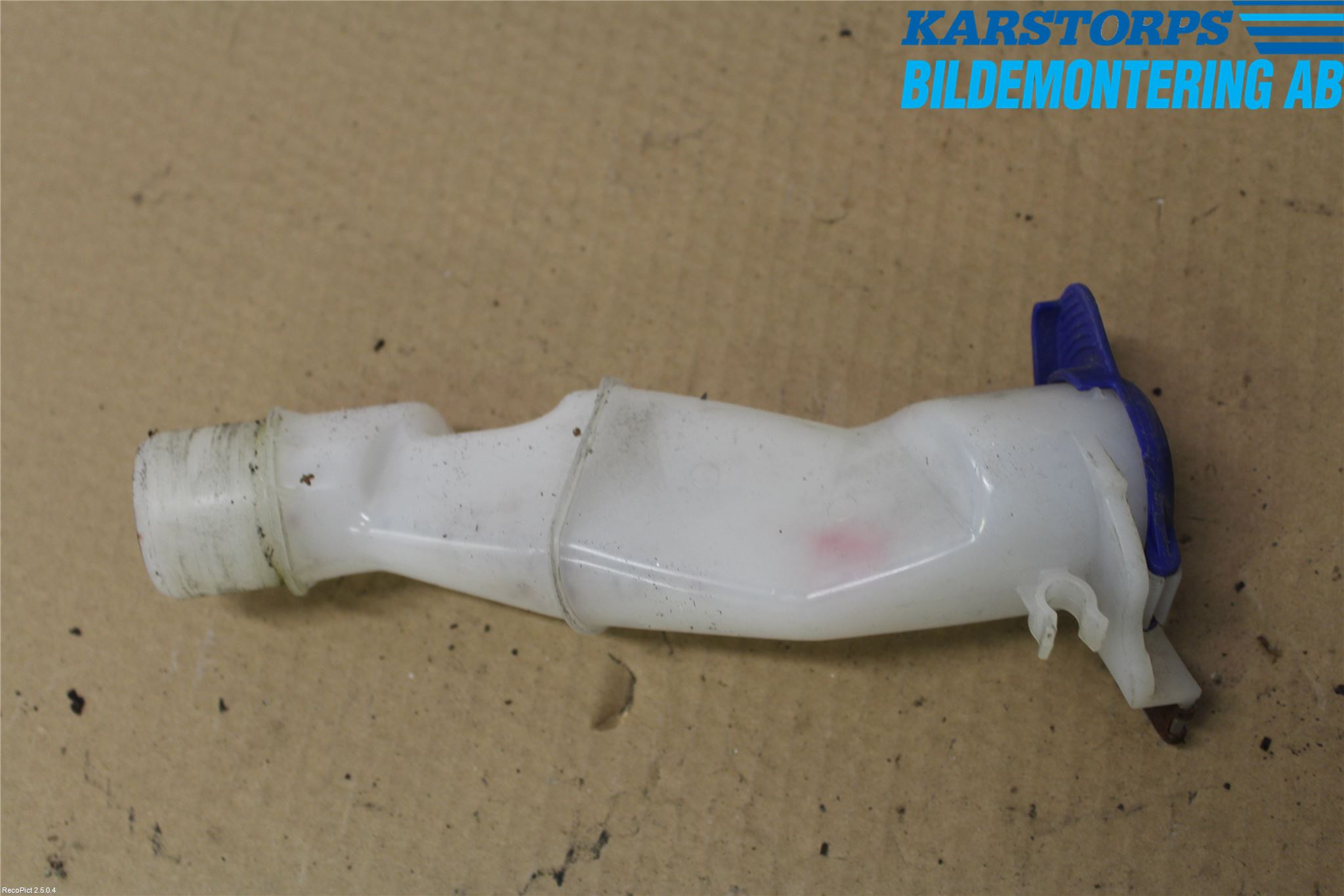 Volvo V70 00-04 Spolartank Påfyllningsrör