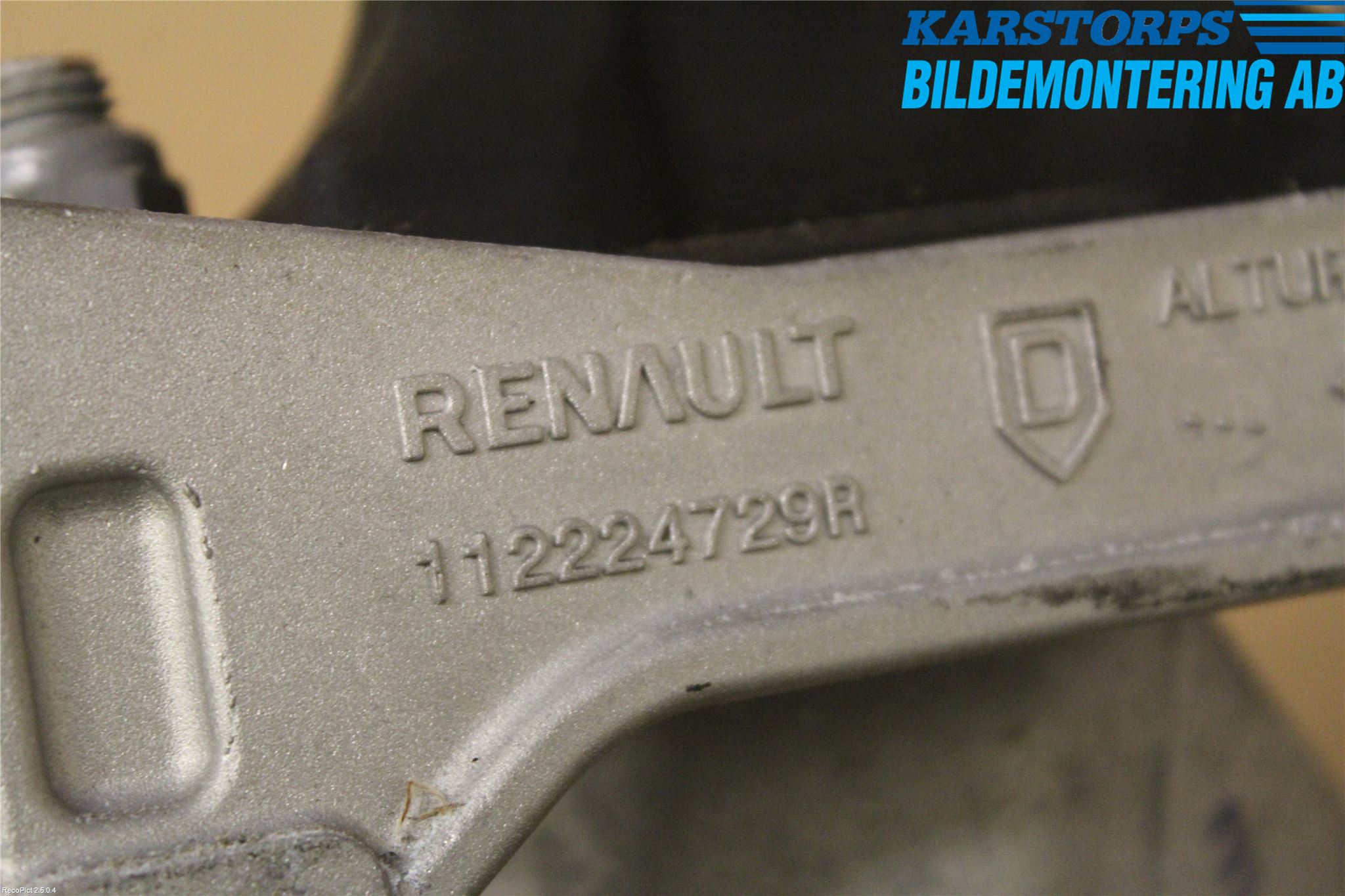 Dacia SANDERO 09-13 Växellådsfäste