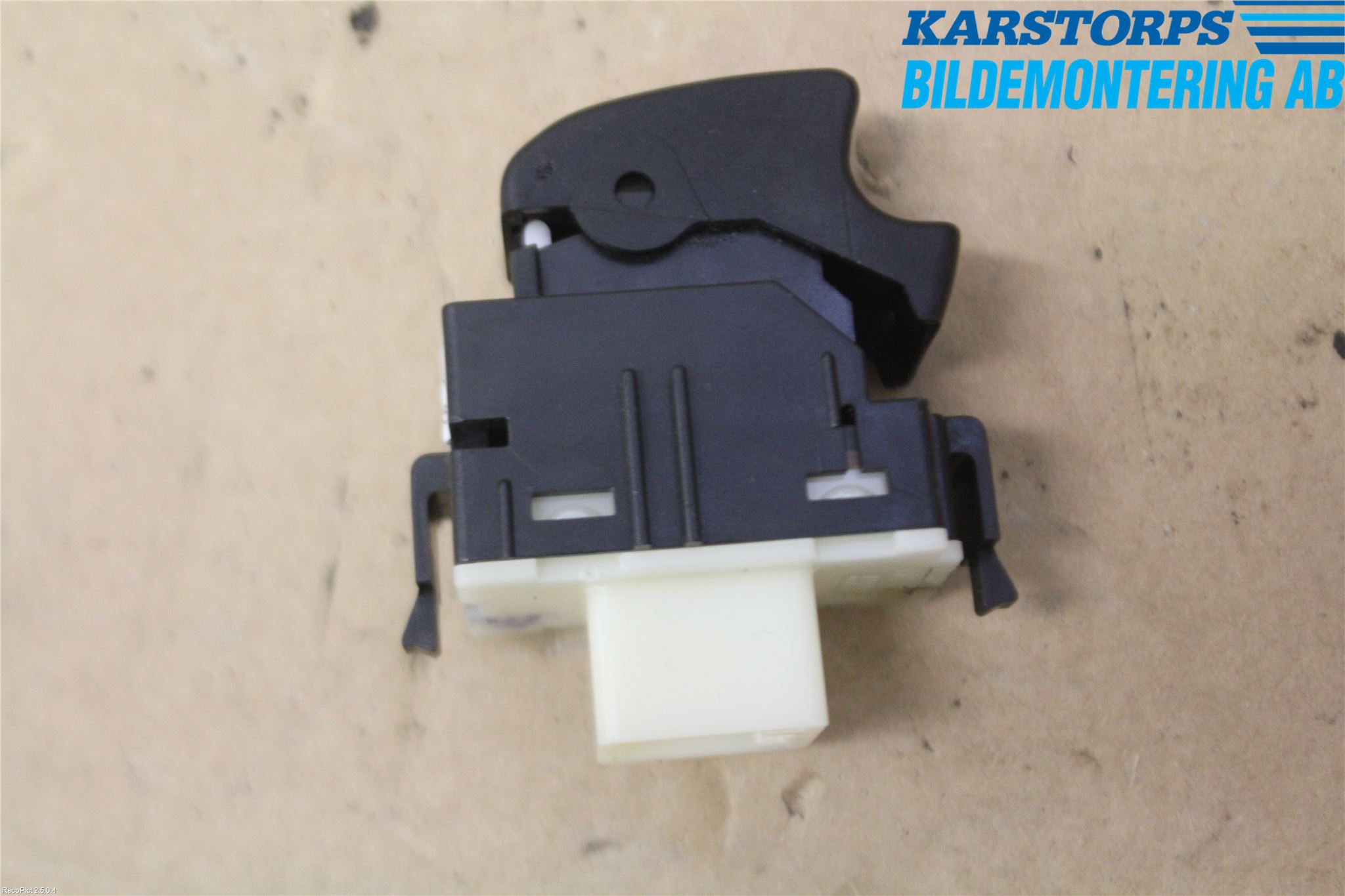 Toyota AVENSIS 07-08 Strömställare Elhiss