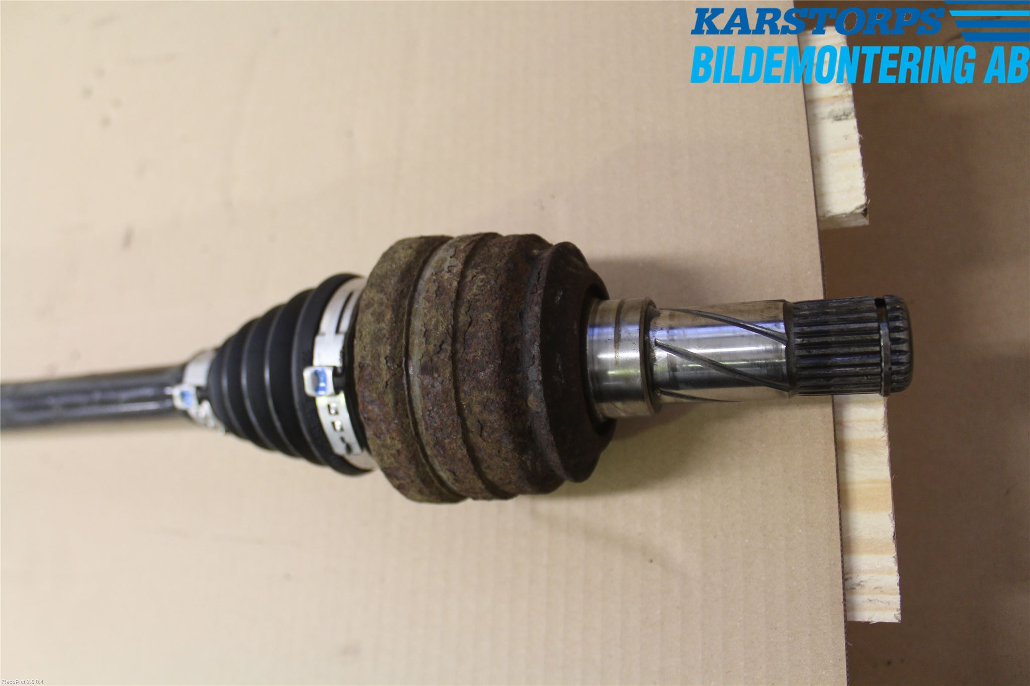 Volvo XC70 05-07 Drivaxel Bak Höger