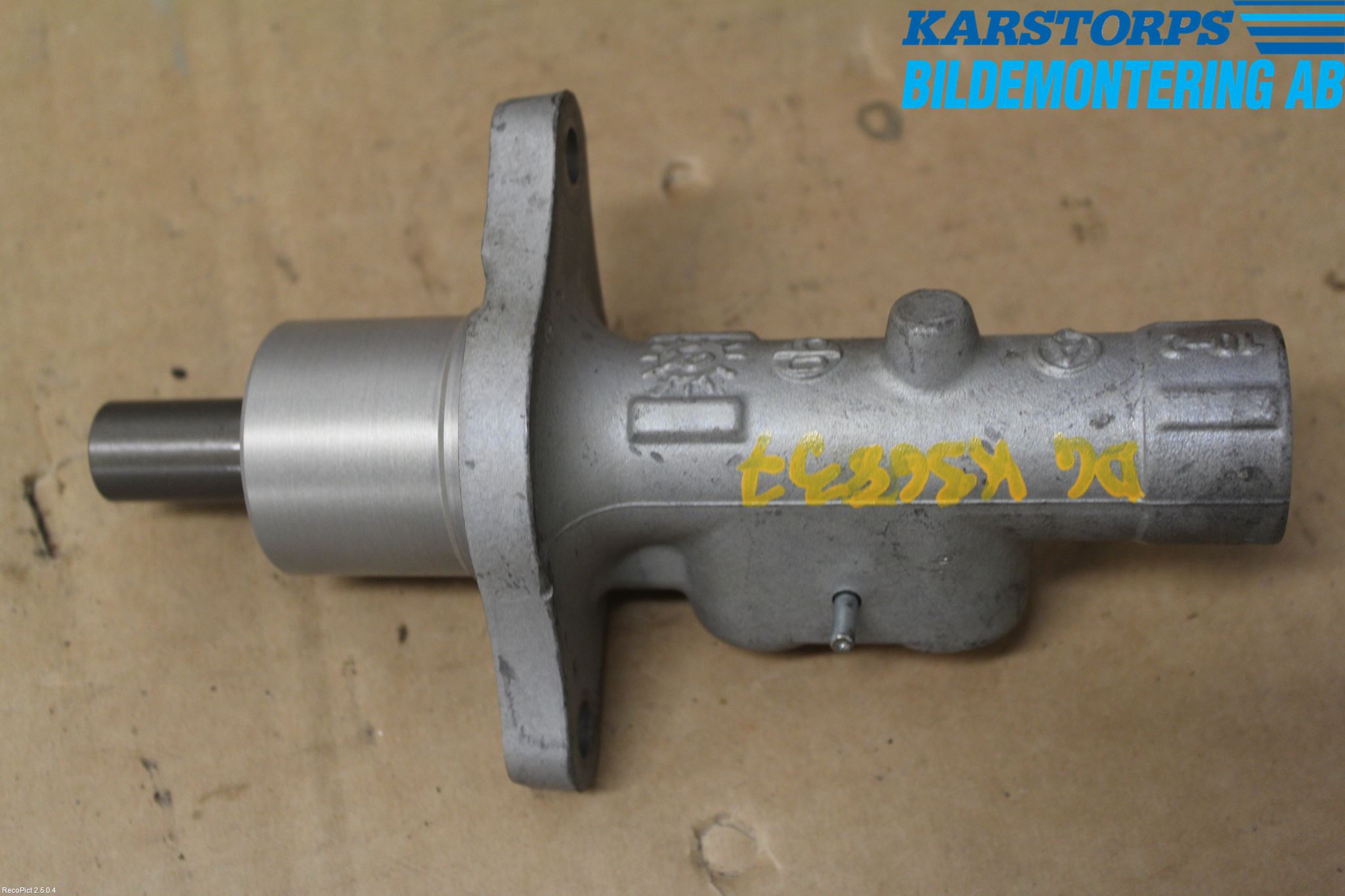 Ford FOCUS     04-07 Broms Huvudcylinder