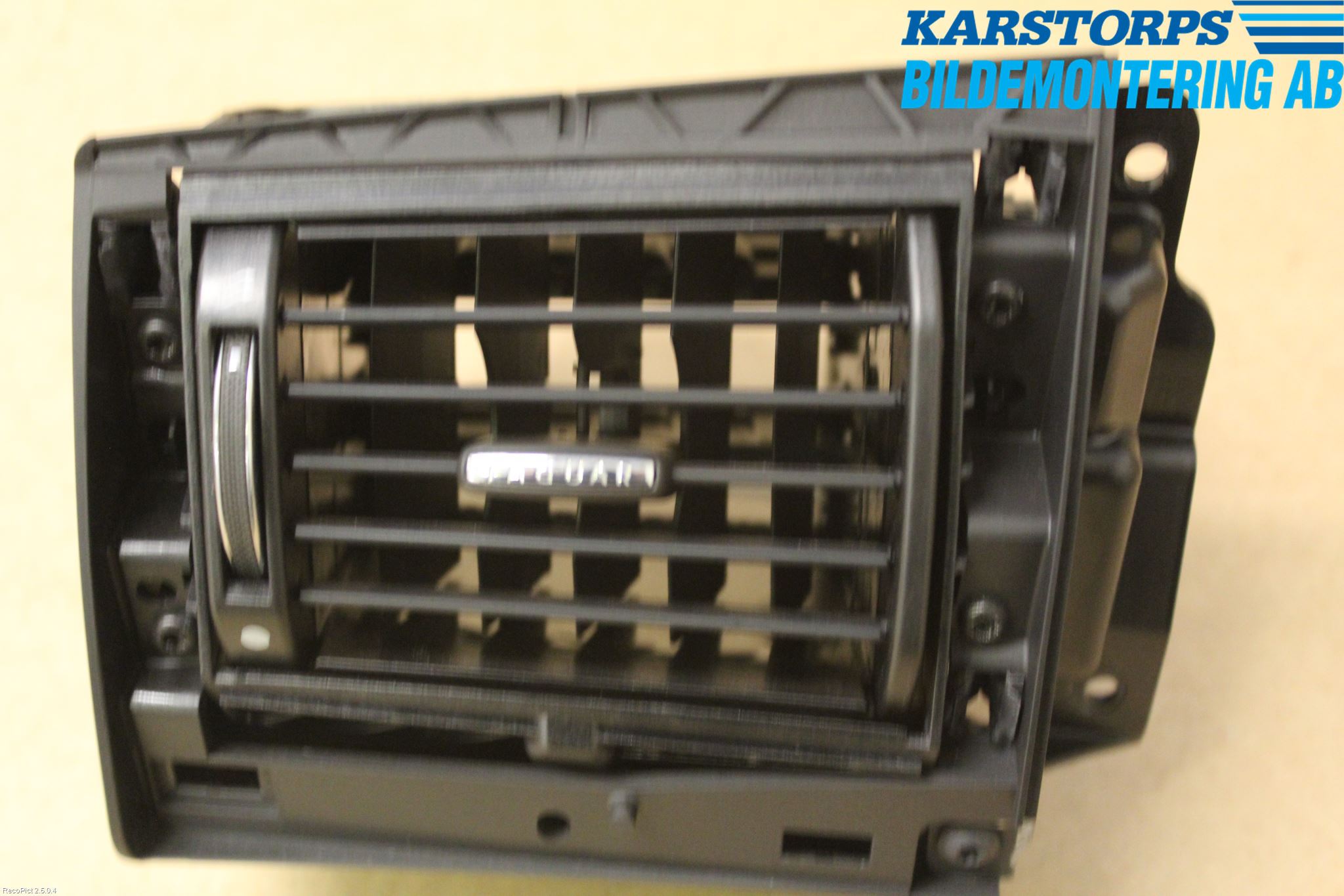 Jaguar XF 08-15 Defrosterkanal-Munstycke