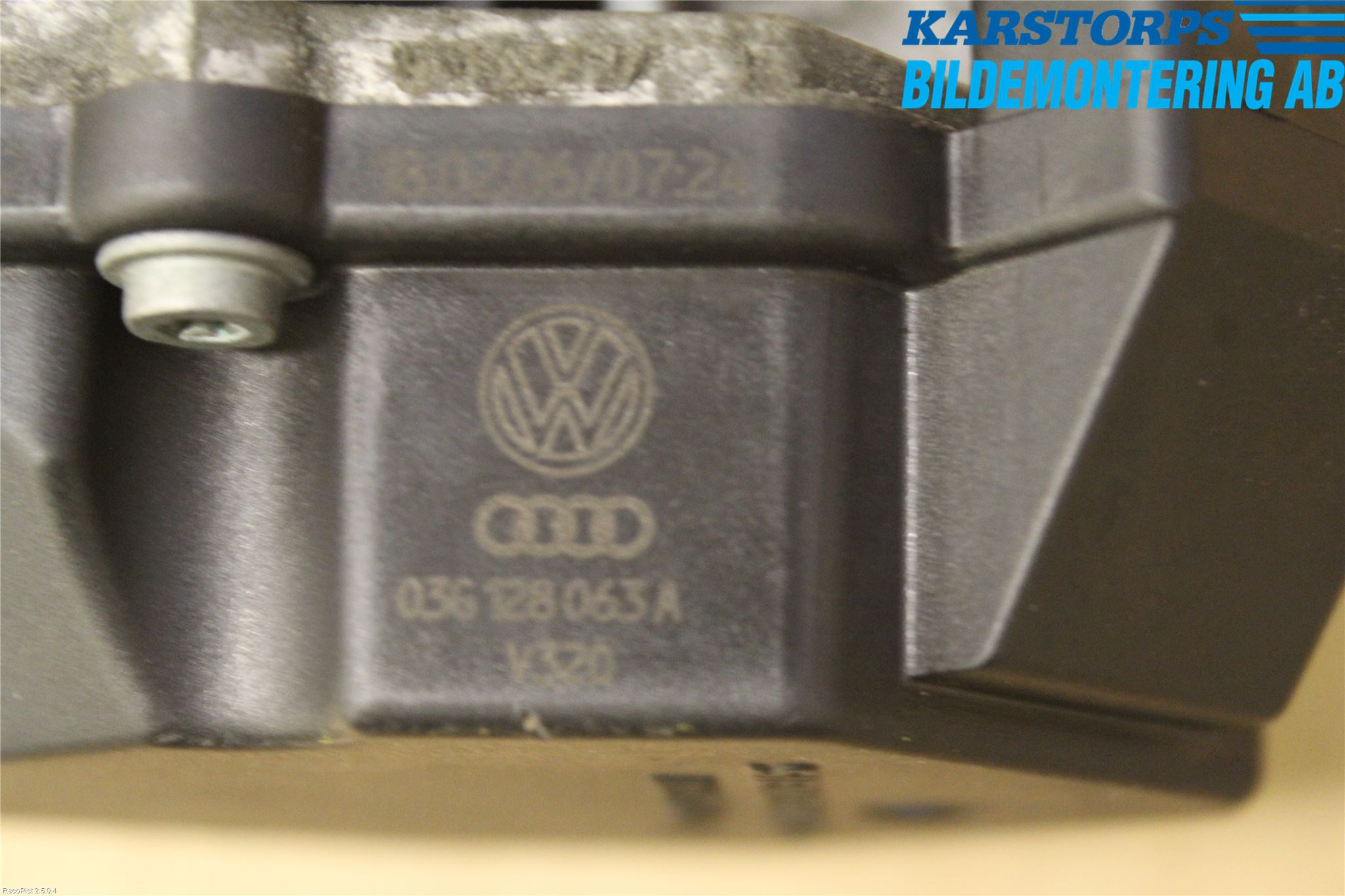 Volkswagen VW CADDY      04-10 Injspjällhus