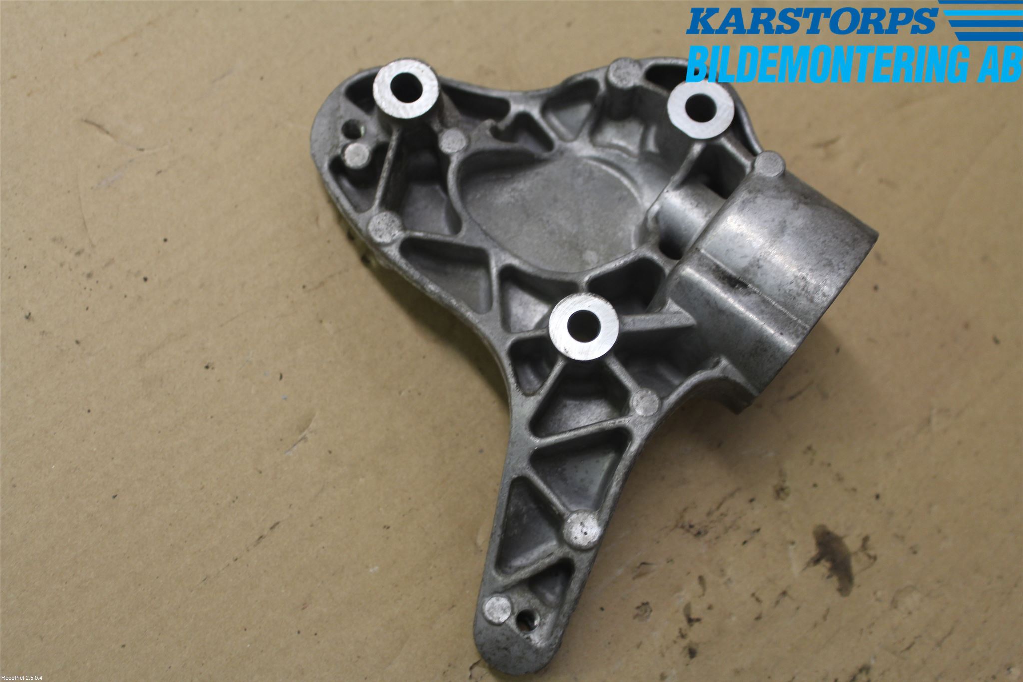 Volkswagen VW GOLF V 04-09 Ac Kompressor-Fäste