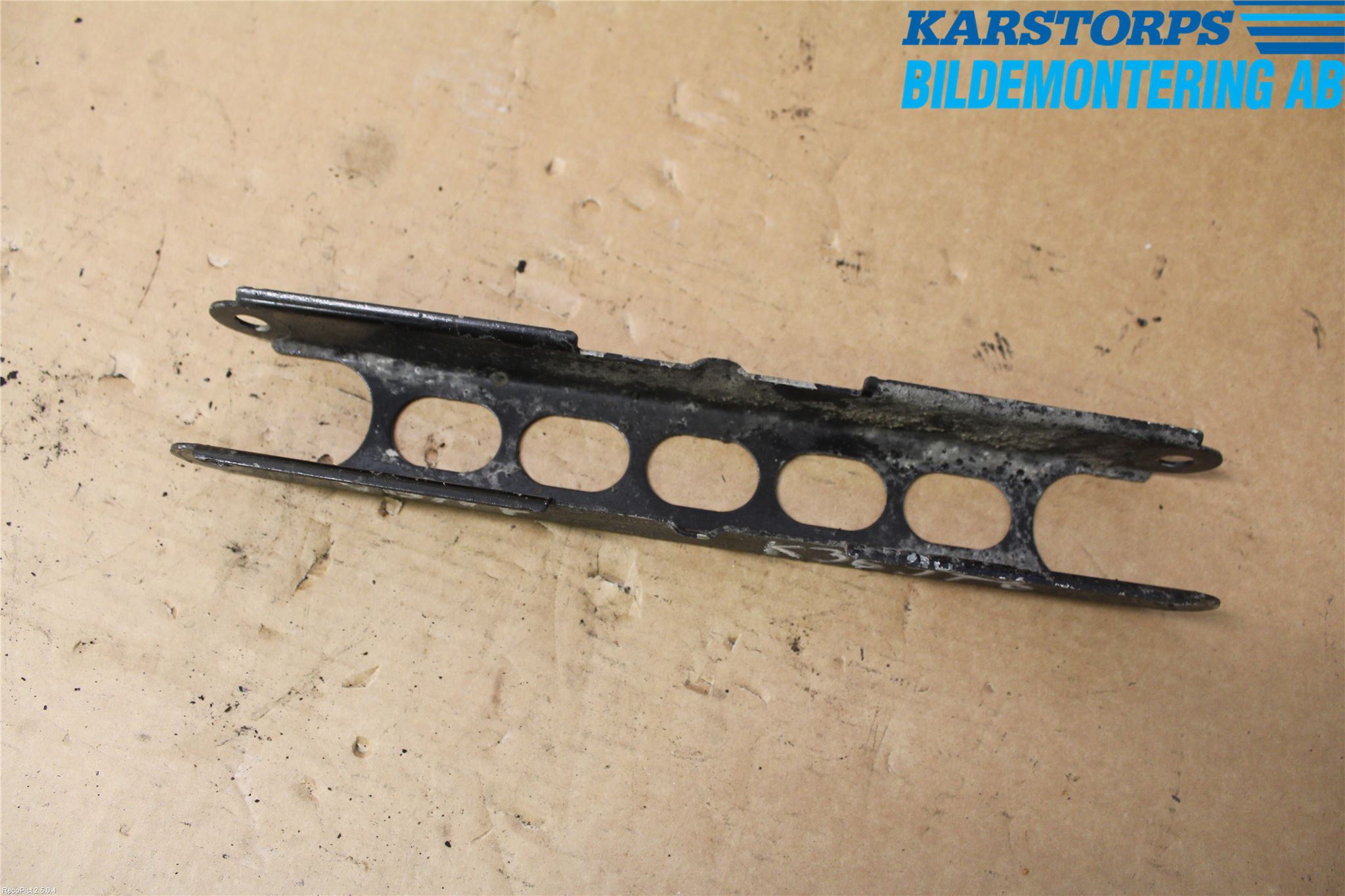 BMW 1 E87/81 5D/3D 03-11 Momentstag Bak