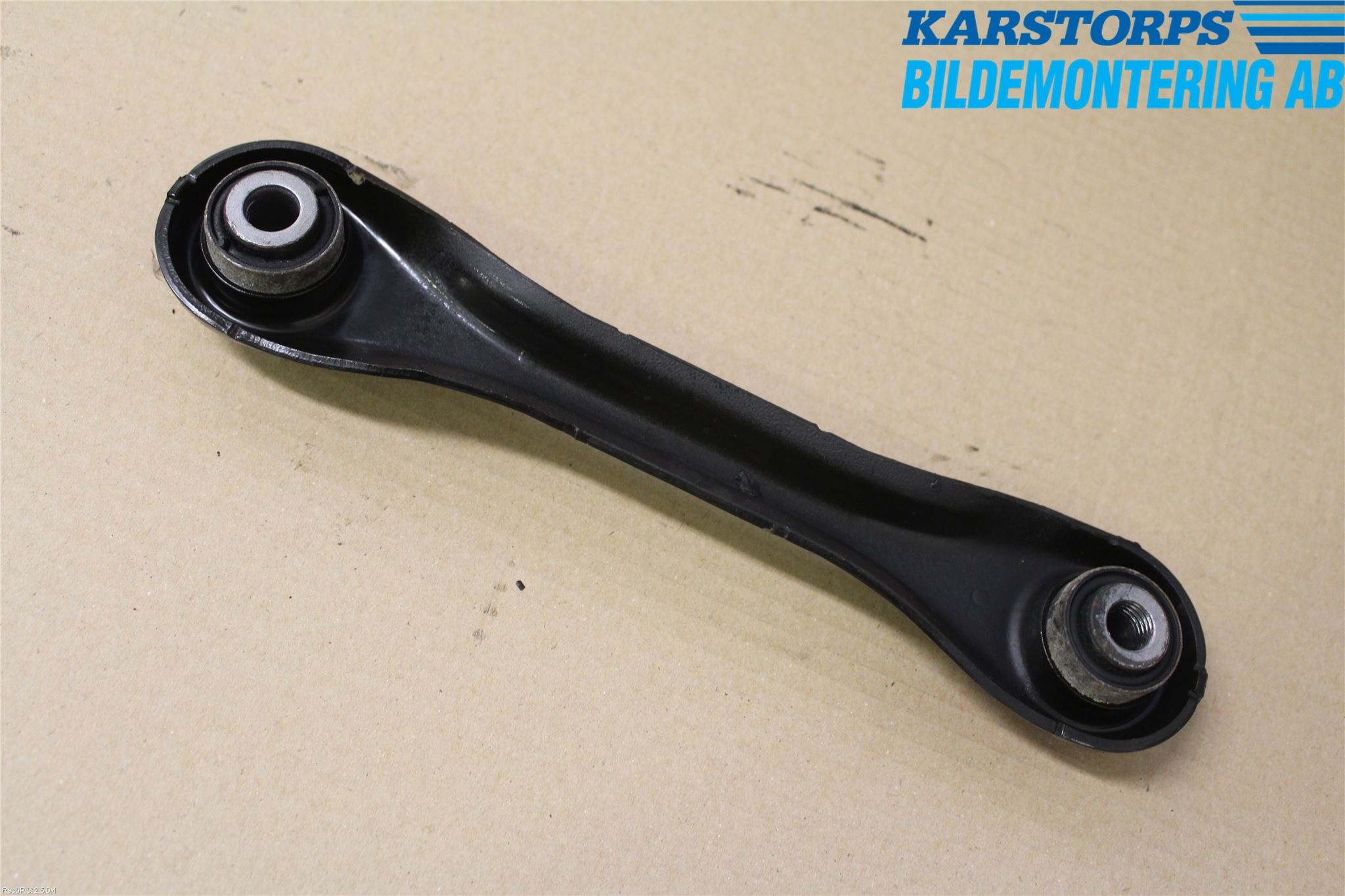 Volvo V40 12-19 Momentstag Bak