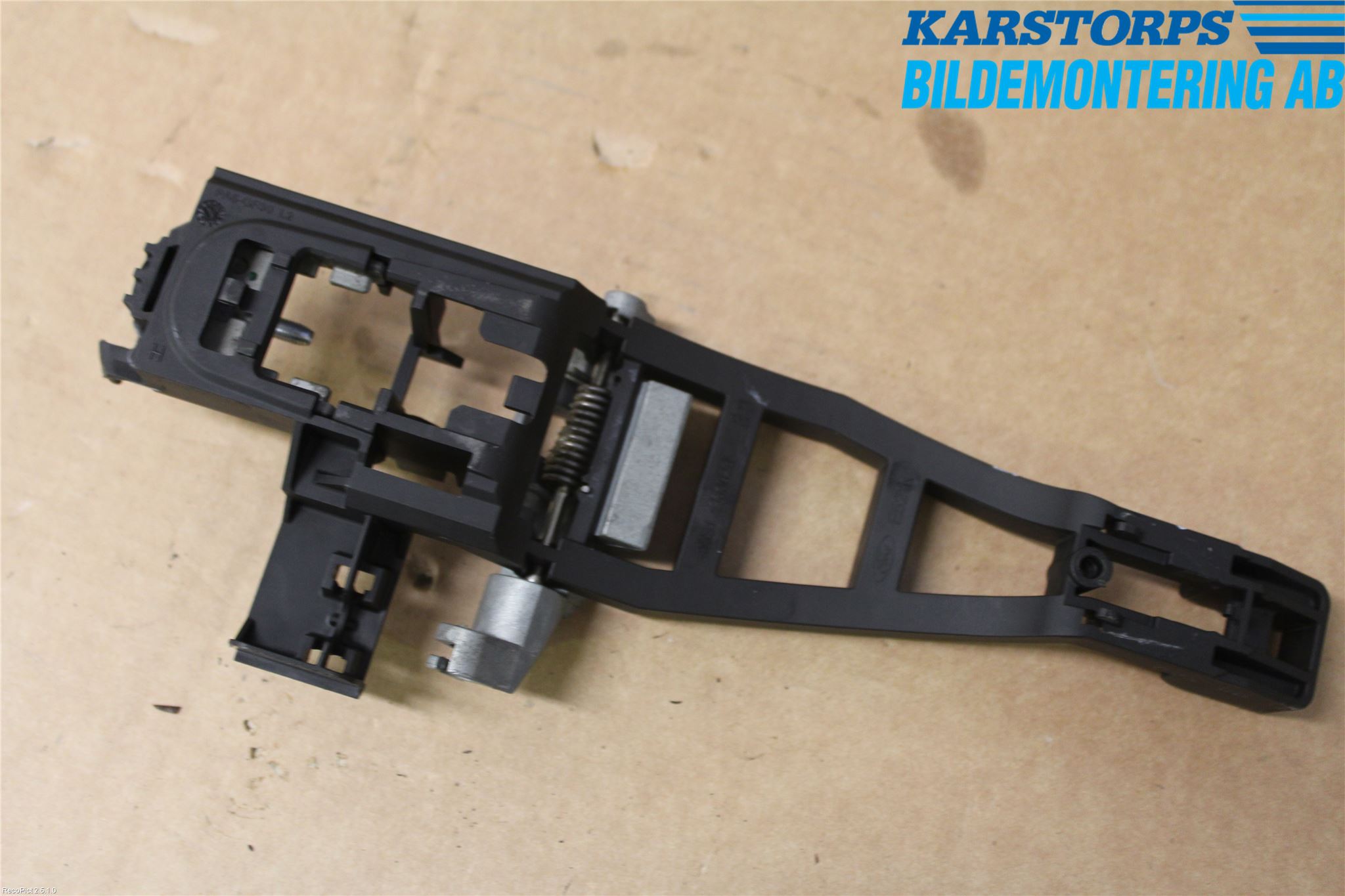 Ford FOCUS 08-11 Dörrhandtag Yttre Vä