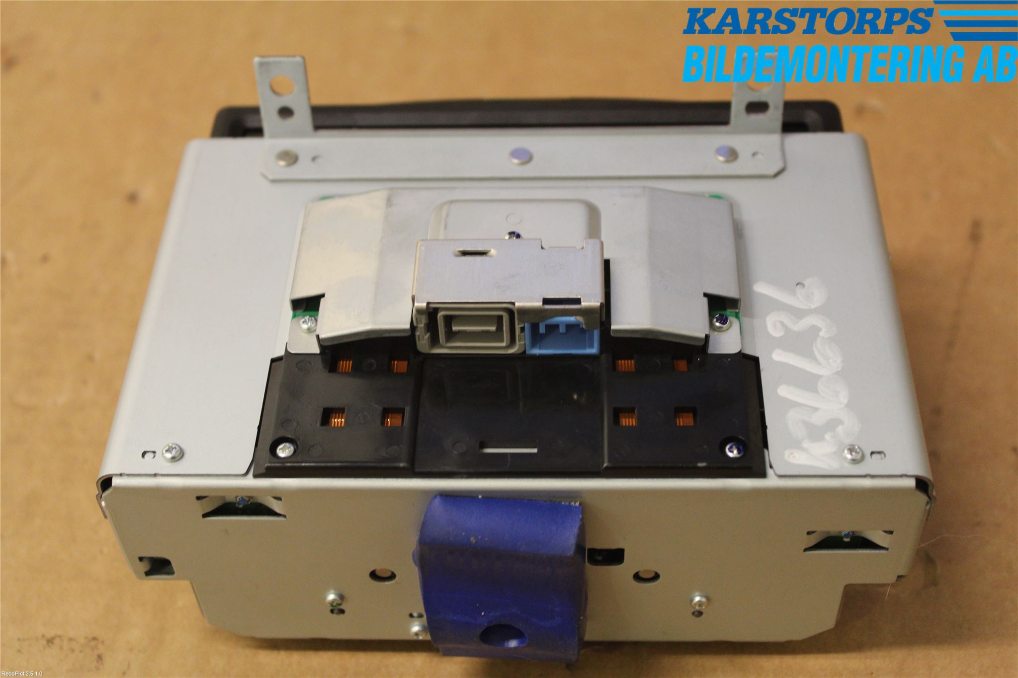 Volvo V70 05-08 Gps Navigator