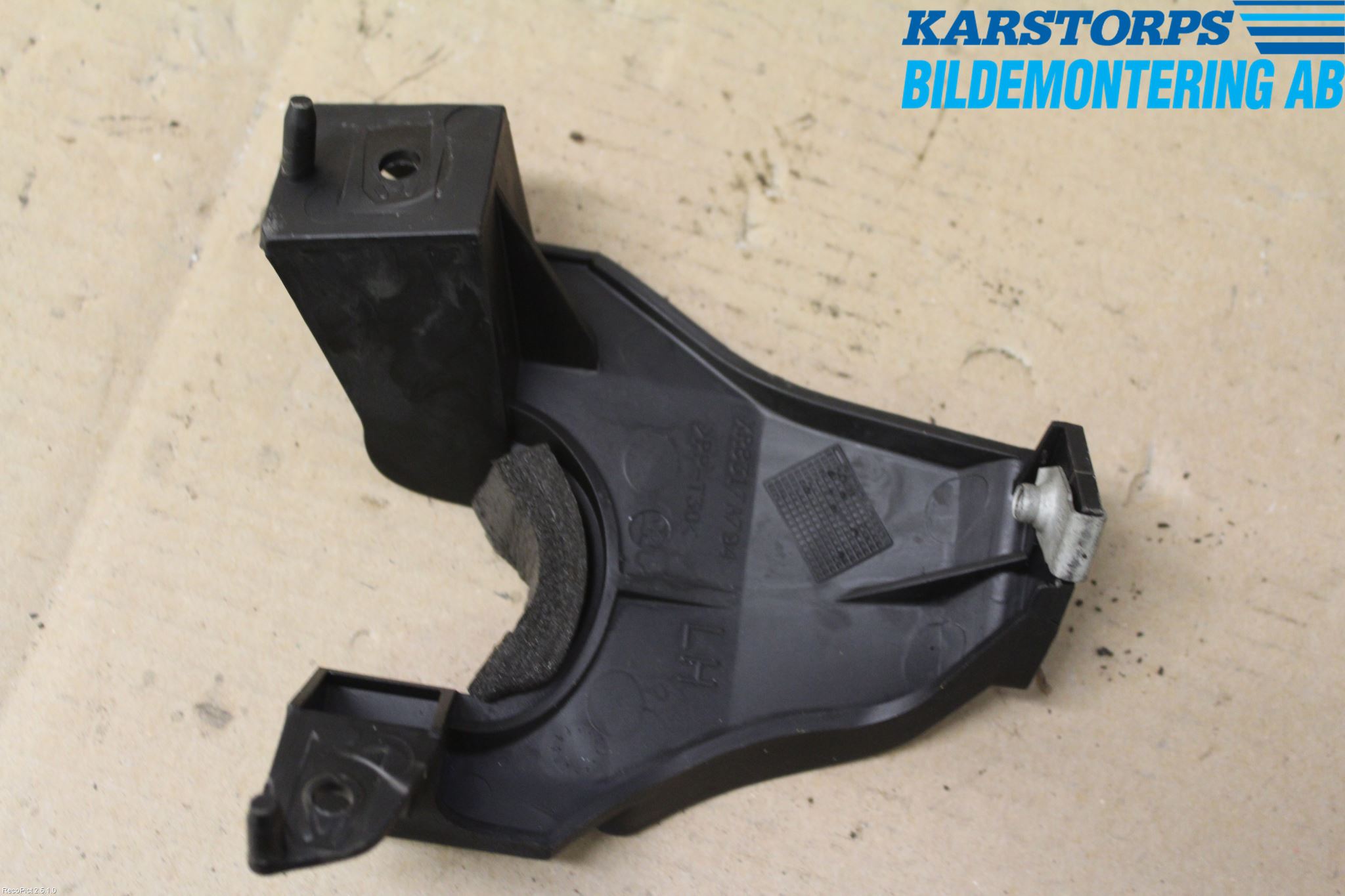 Jaguar S-TYPE Strålkast Fästsarg