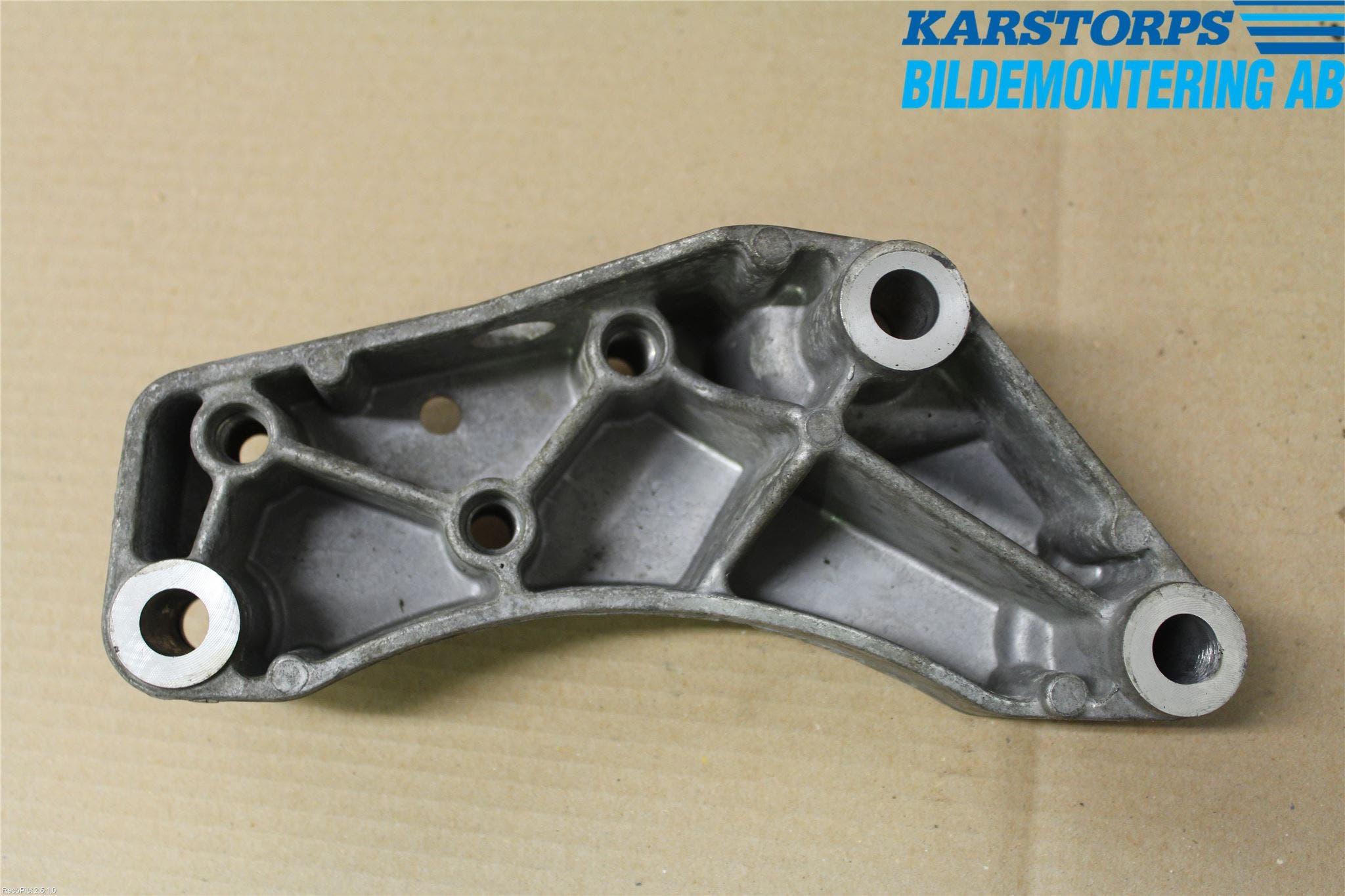 Audi A3/S3 05-13 Växellådsfäste