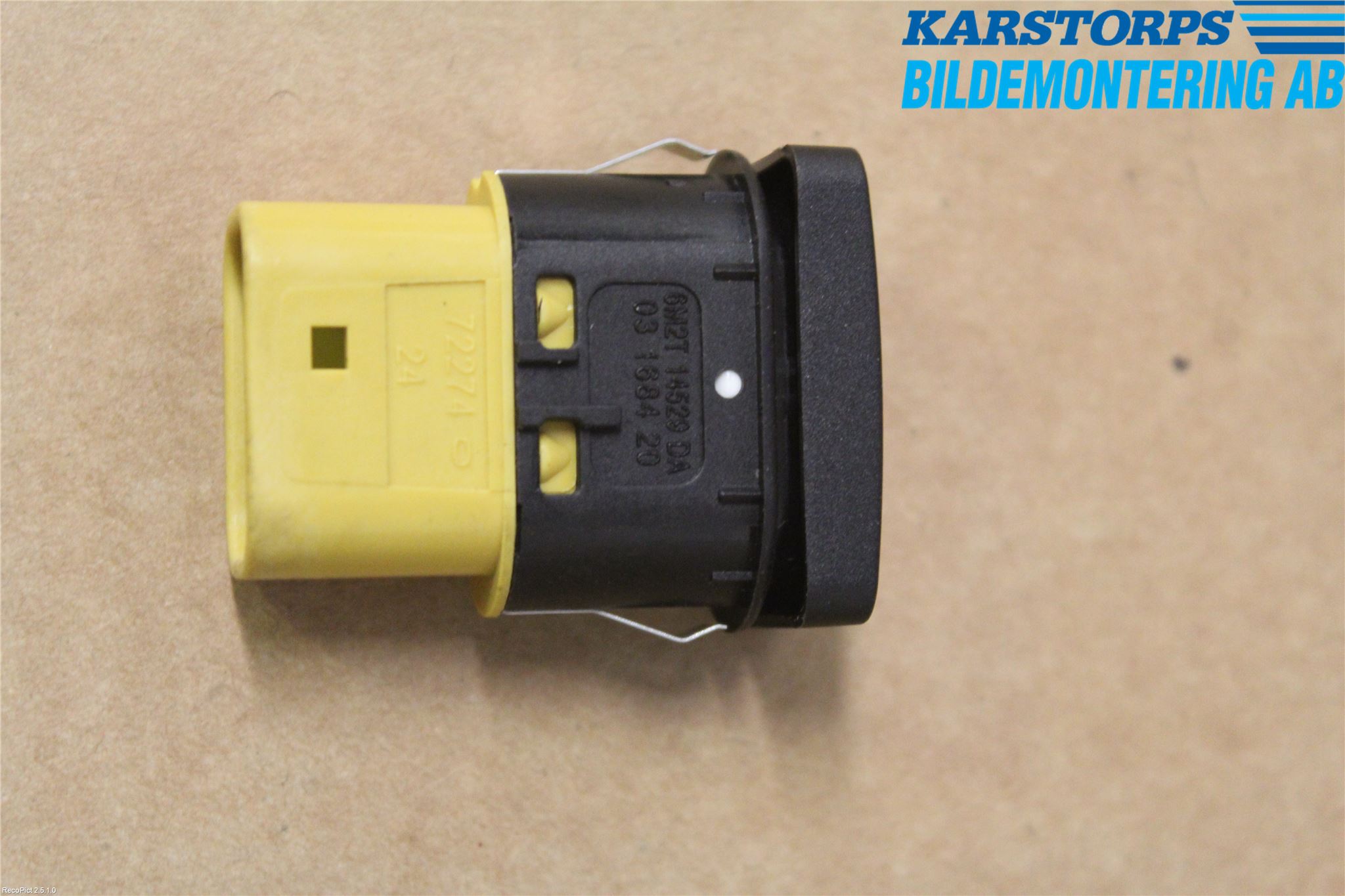 Ford FOCUS     04-07 Strömställare Elhiss