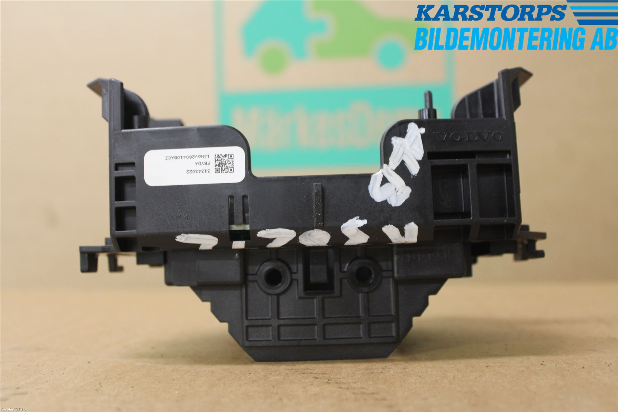 Volvo V40 12-19 Spak Konsoll-Fäste