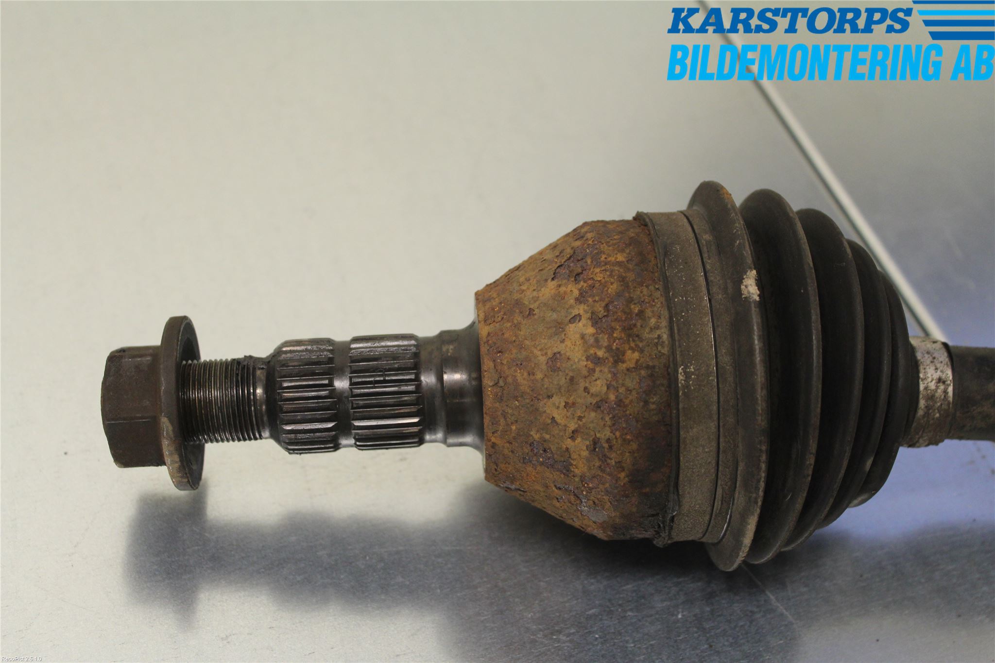 Opel VECTRA C 02-05 Drivaxel Fram Höger
