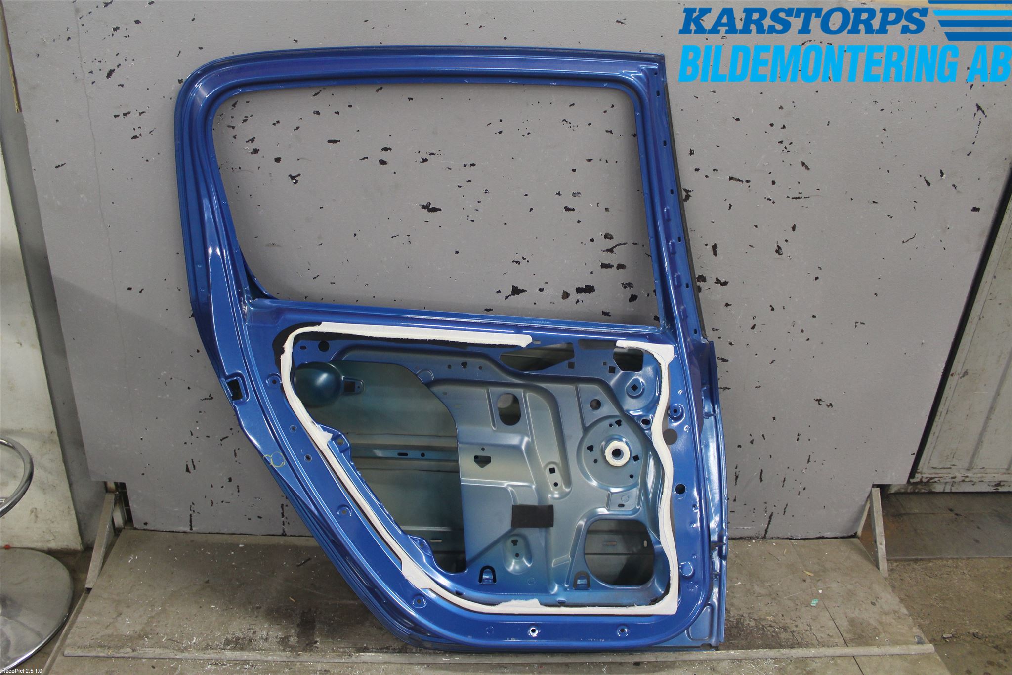 Peugeot 307     05-08 Dörr Bak Vänster