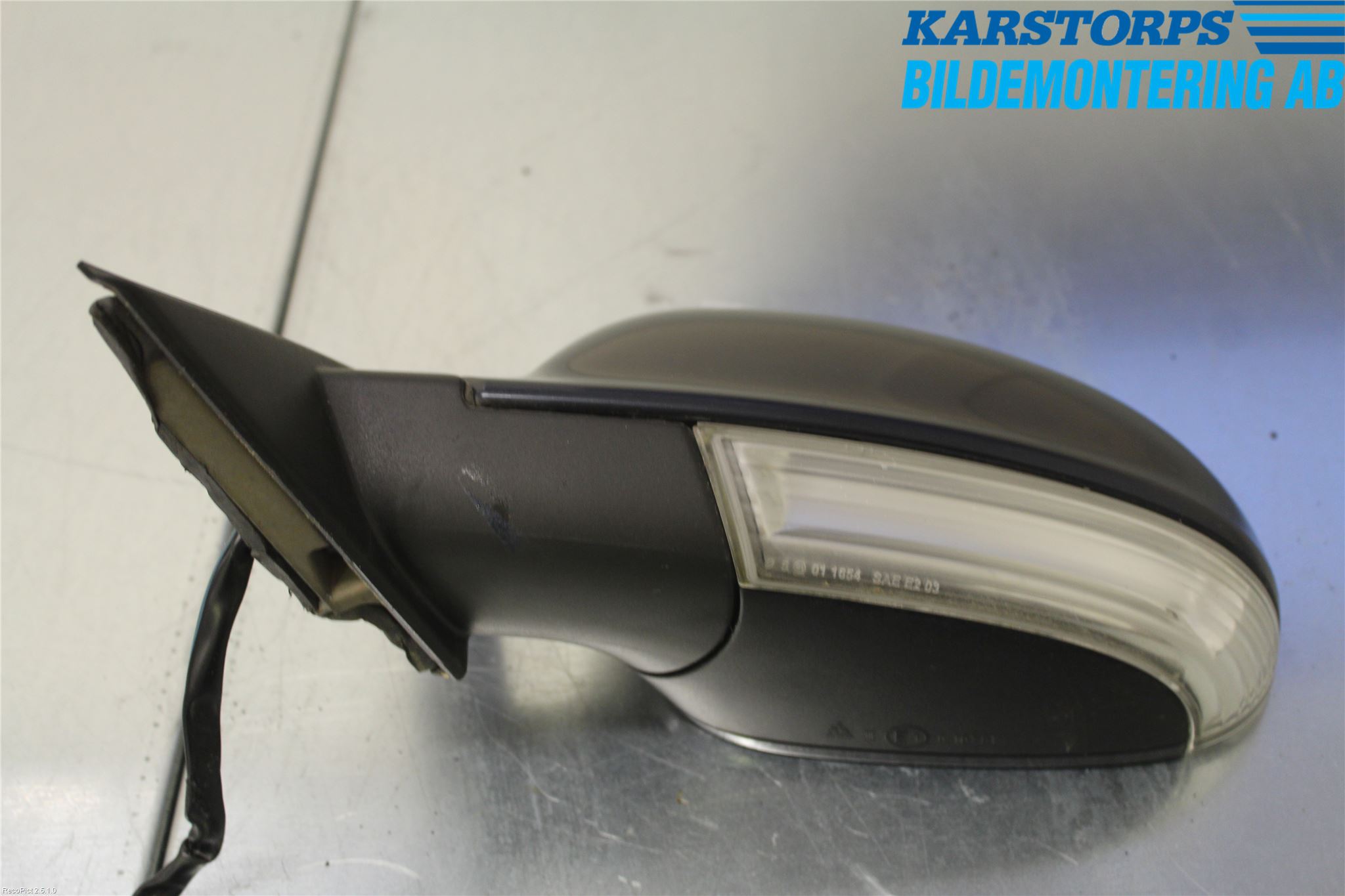 Volkswagen VW PASSAT 01-05 Spegel Yttre El Vä