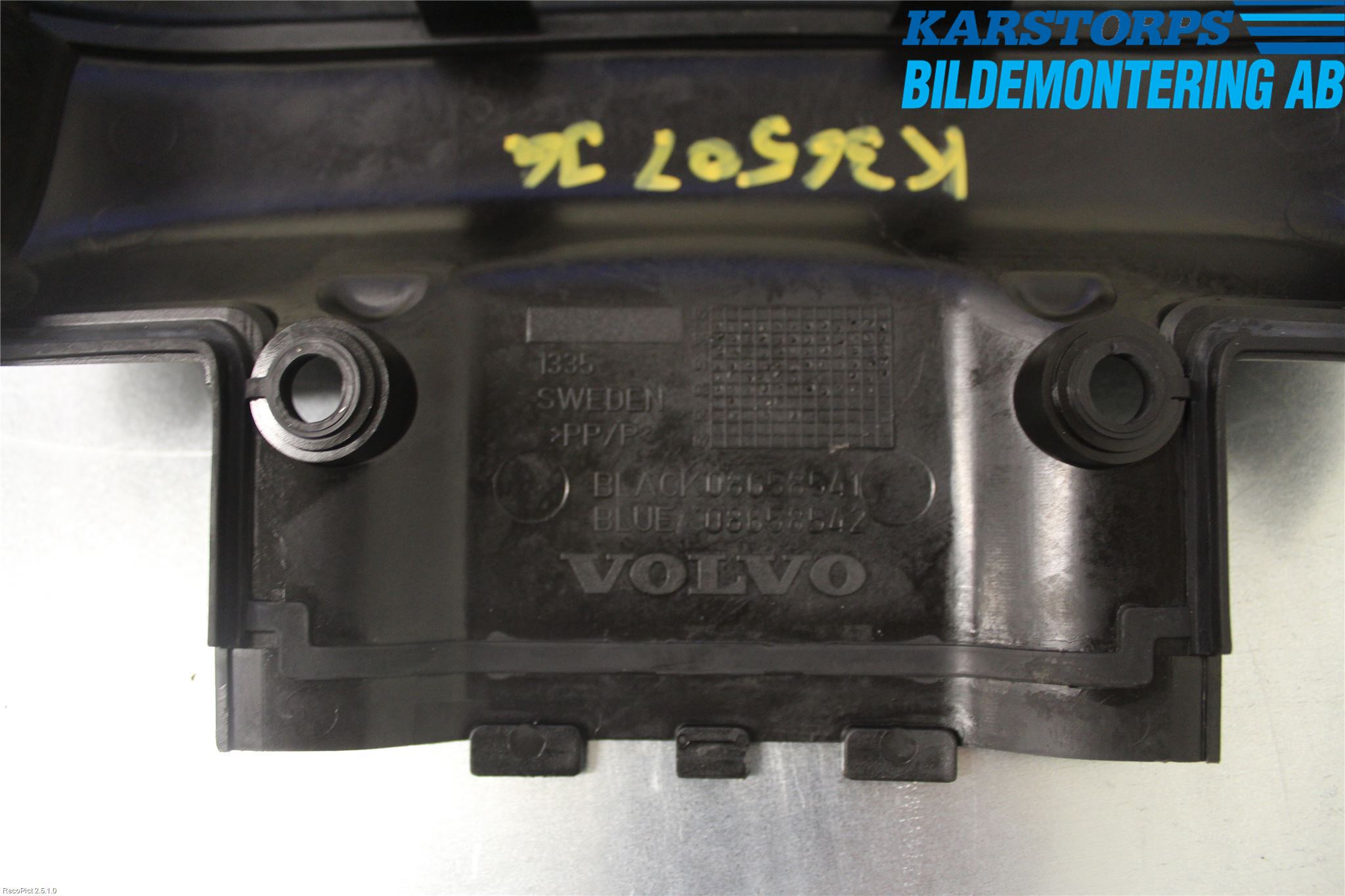 Volvo S60 05-10 Kamrem-Transmissionskåpa