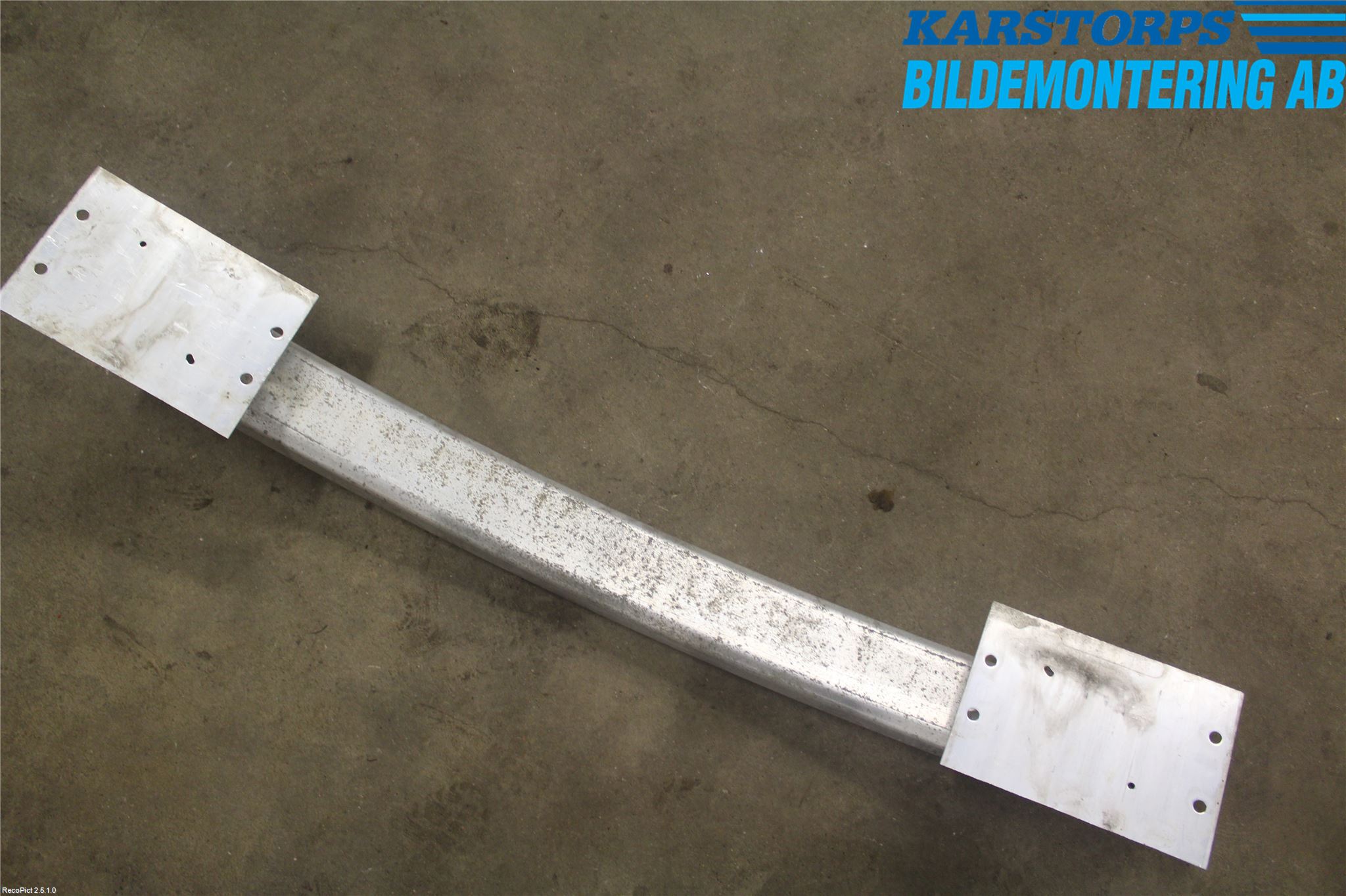 Jaguar XK/XKR 06-14 Stötfångarbalk Bak