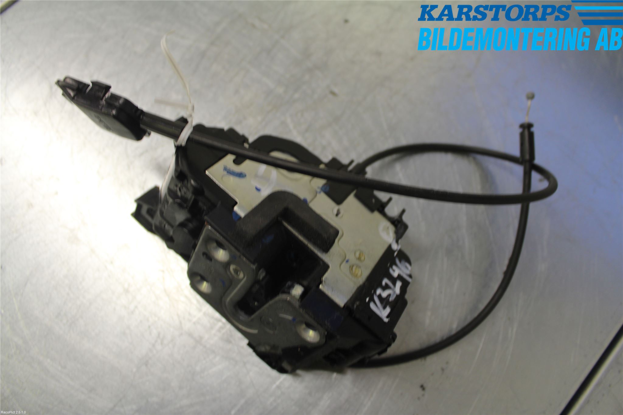 Renault CLIO III  09-12 Låskista-Dörrlås