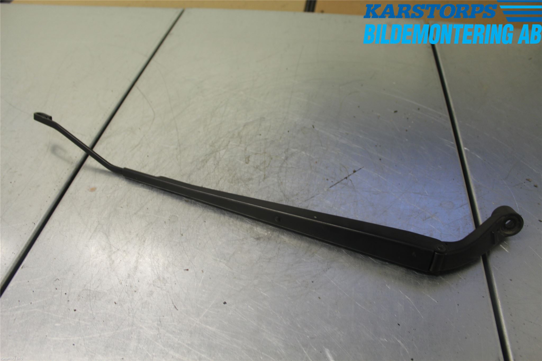 Toyota COROLLA 02-07 Torkararm Armar Vindruta